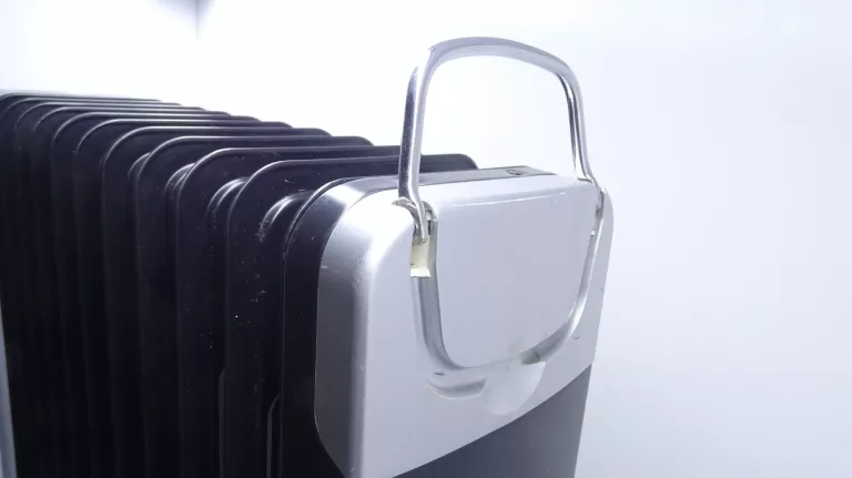 grzejnik-olejowy-equation-hd972-a11qfl-2900w-moc-grzewcza-2900