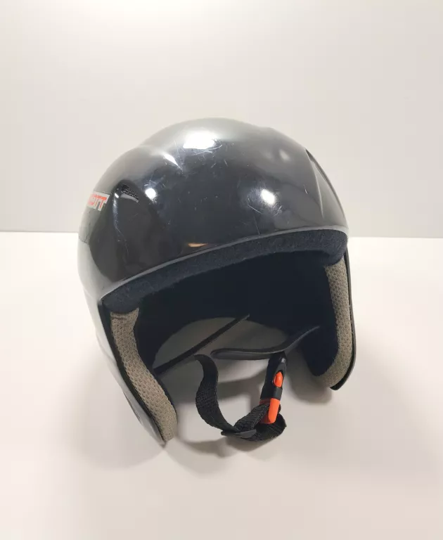 kask-dzieciecy-na-narty-aleje-karola-marcinkowskiego-15-poznan