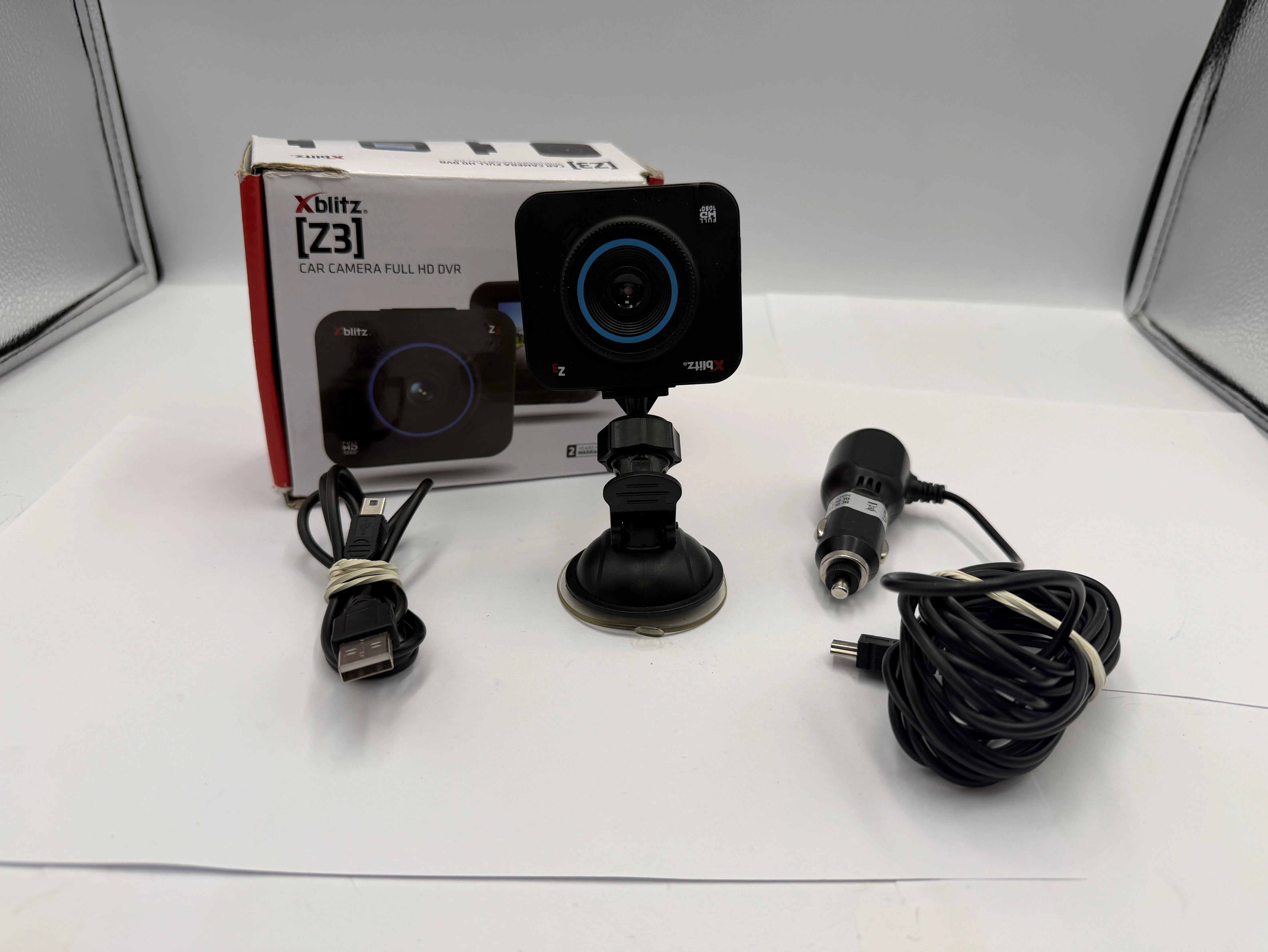 kamerka-samochodowa-wideorejestrator-xblitz-z3-jagiellonska-721-szczecin-rs