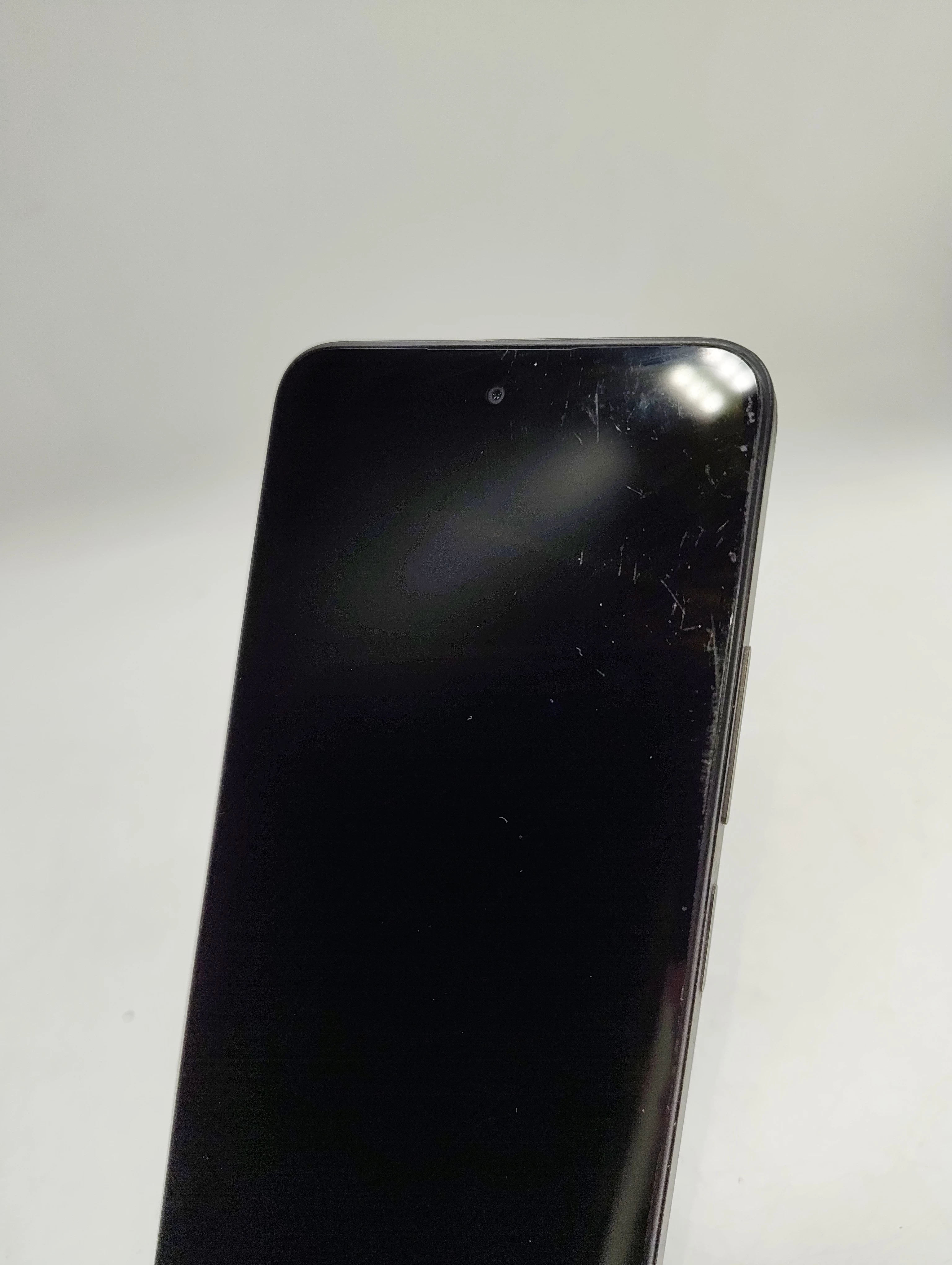 telefon-redmi-12-1284gb-pud-stan-11323-2