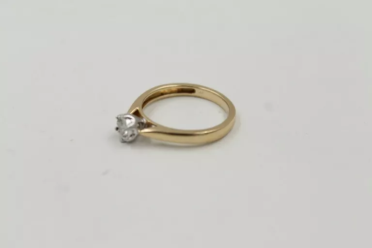 sliczny-zloty-pierscionek-z-brylantem-585-r12-material-15835-2