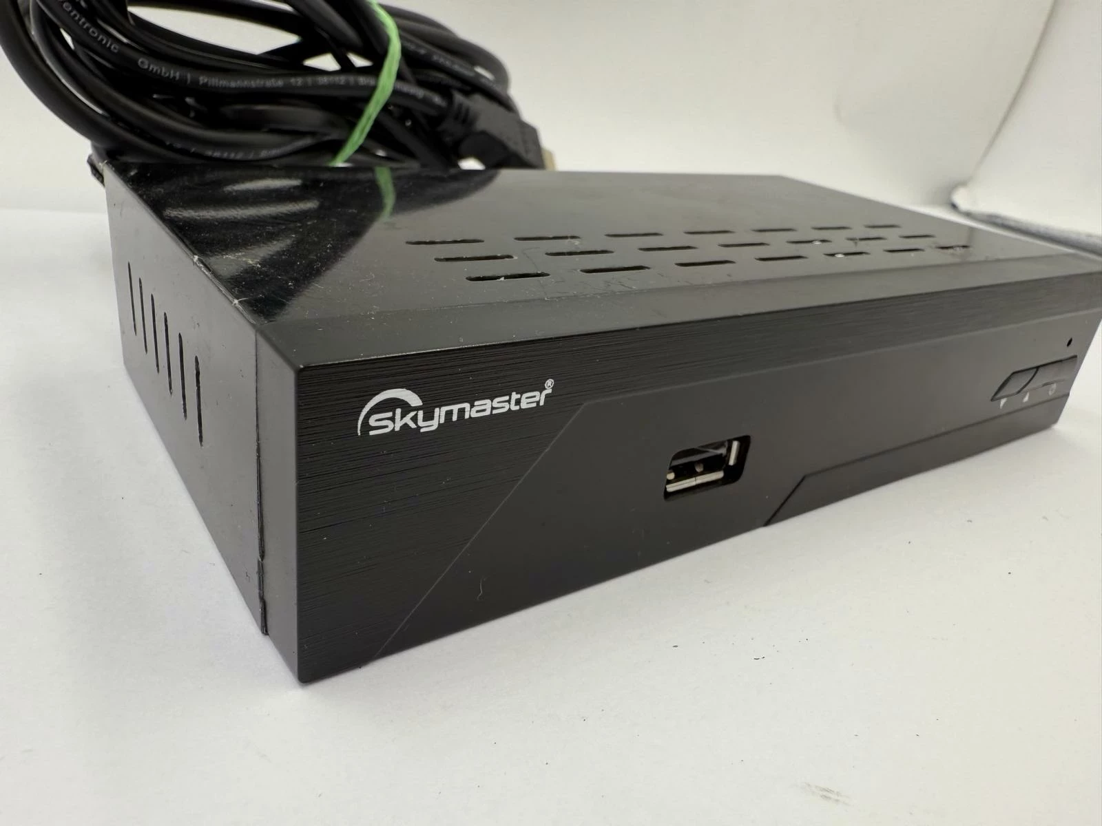 dekoder-dvb-t2-skymaster-pilot-model-stb-m265