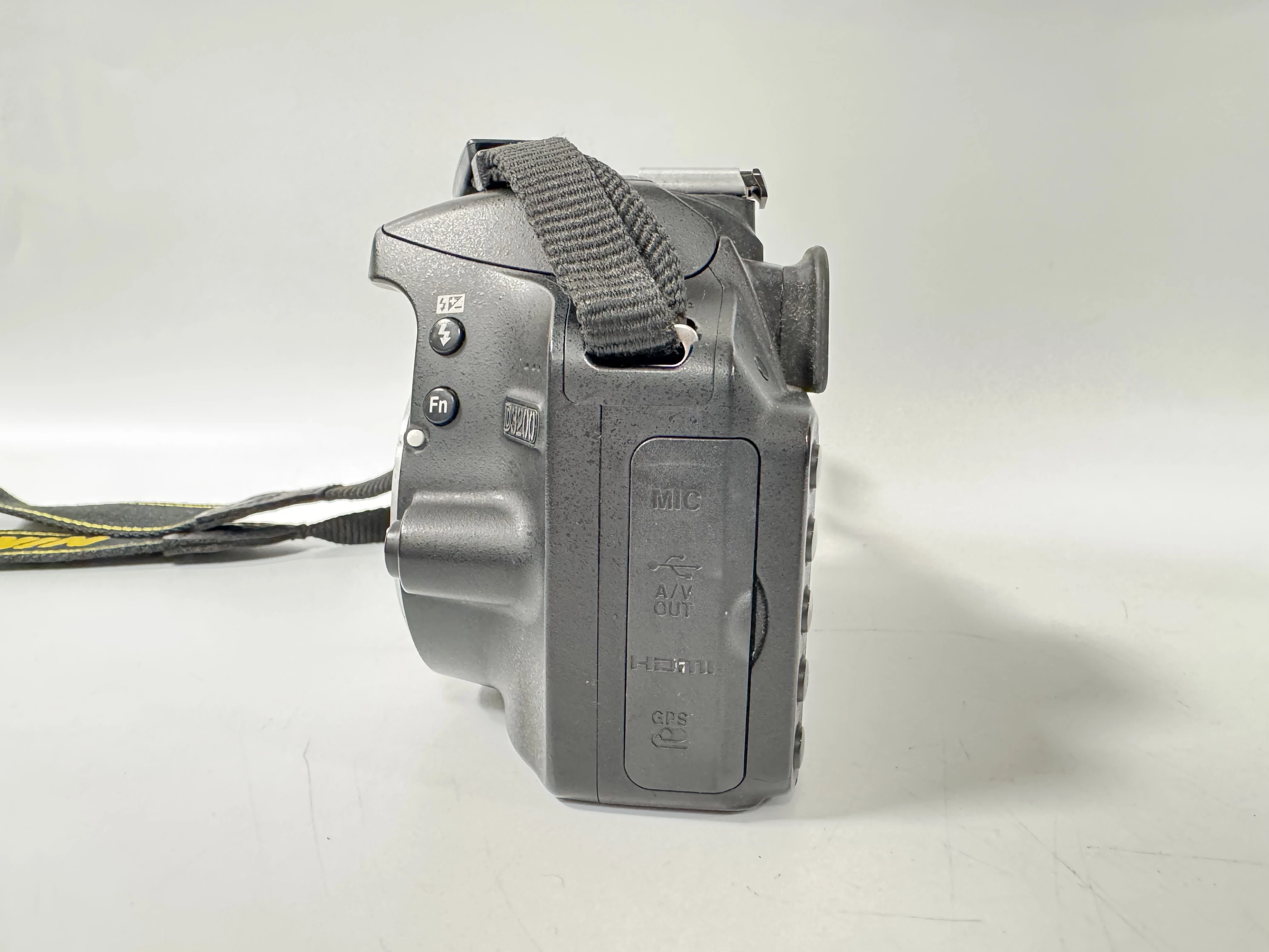 aparat-nikon-d3200-obiektyw-af-s-nikkor-18-55mm-rozdzielczosc-242