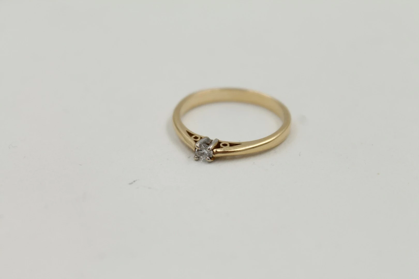 sliczny-zloty-pierscionek-585-r12-material-15835-2