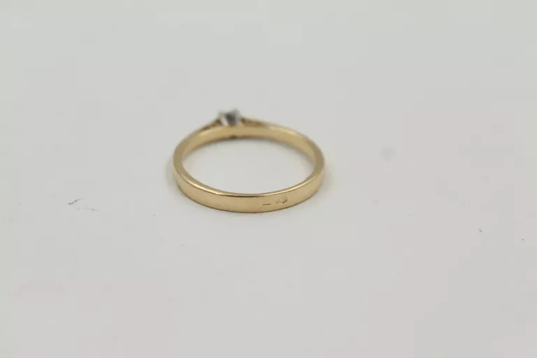 sliczny-zloty-pierscionek-585-r12-stan-11323-2