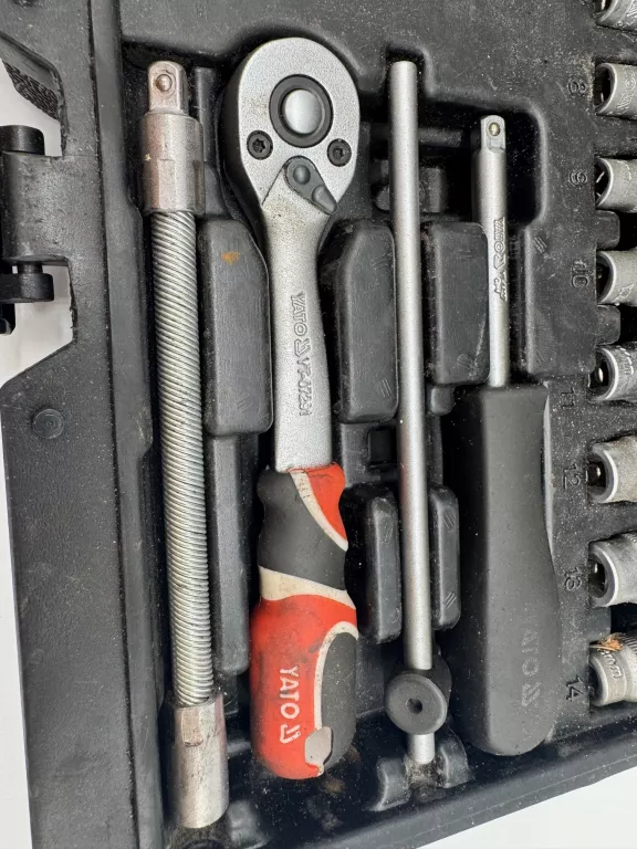 zestaw-kluczy-yato-yt-14491-stan-11323-2