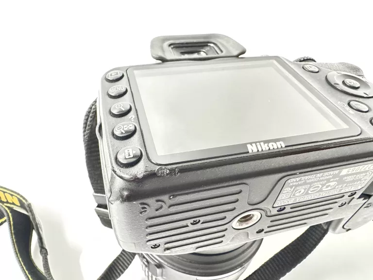 aparat-nikon-d3200-obiektyw-af-s-nikkor-18-55mm-kod-producenta-nikon-d3200-18-55-mm