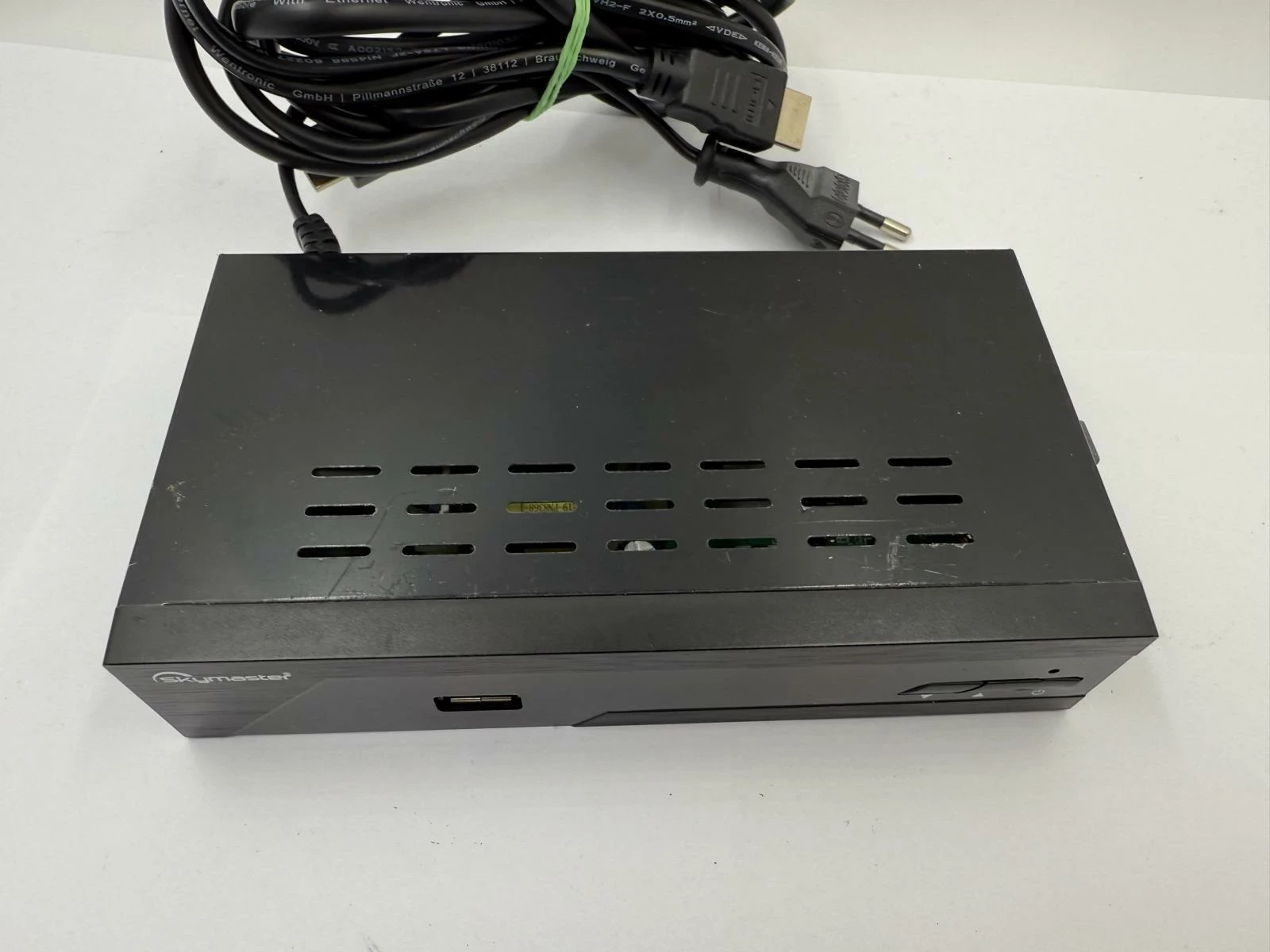 dekoder-dvb-t2-skymaster-pilot-stan-11323-2