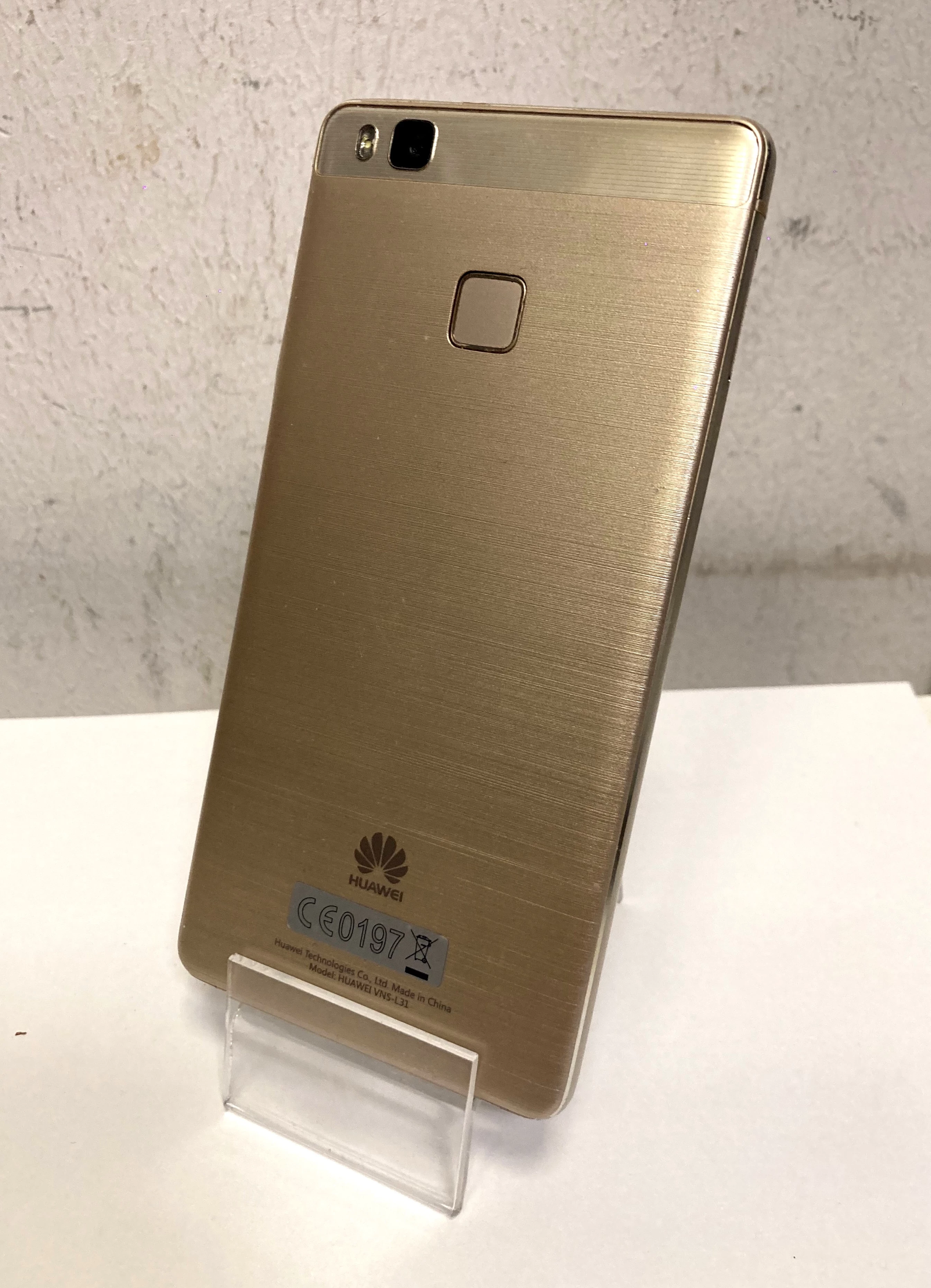 telefon-huawei-p9-332gbpolecam-ean-gtin-6901443145171