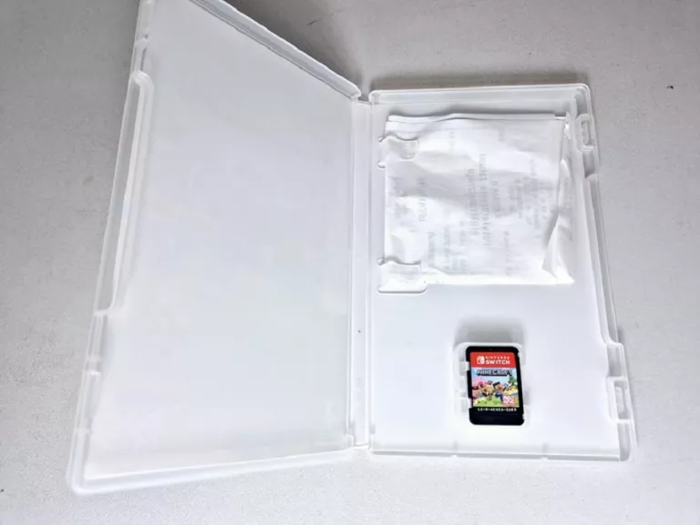 gra-na-nintendo-switch-minecraft-ean-gtin-045496420628