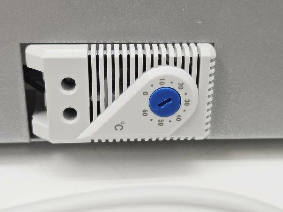 panel-wentylacyjny-4-wentylatorowy-z-termostatem-p9064t-tecnosteel-ean-gtin-5902027621938