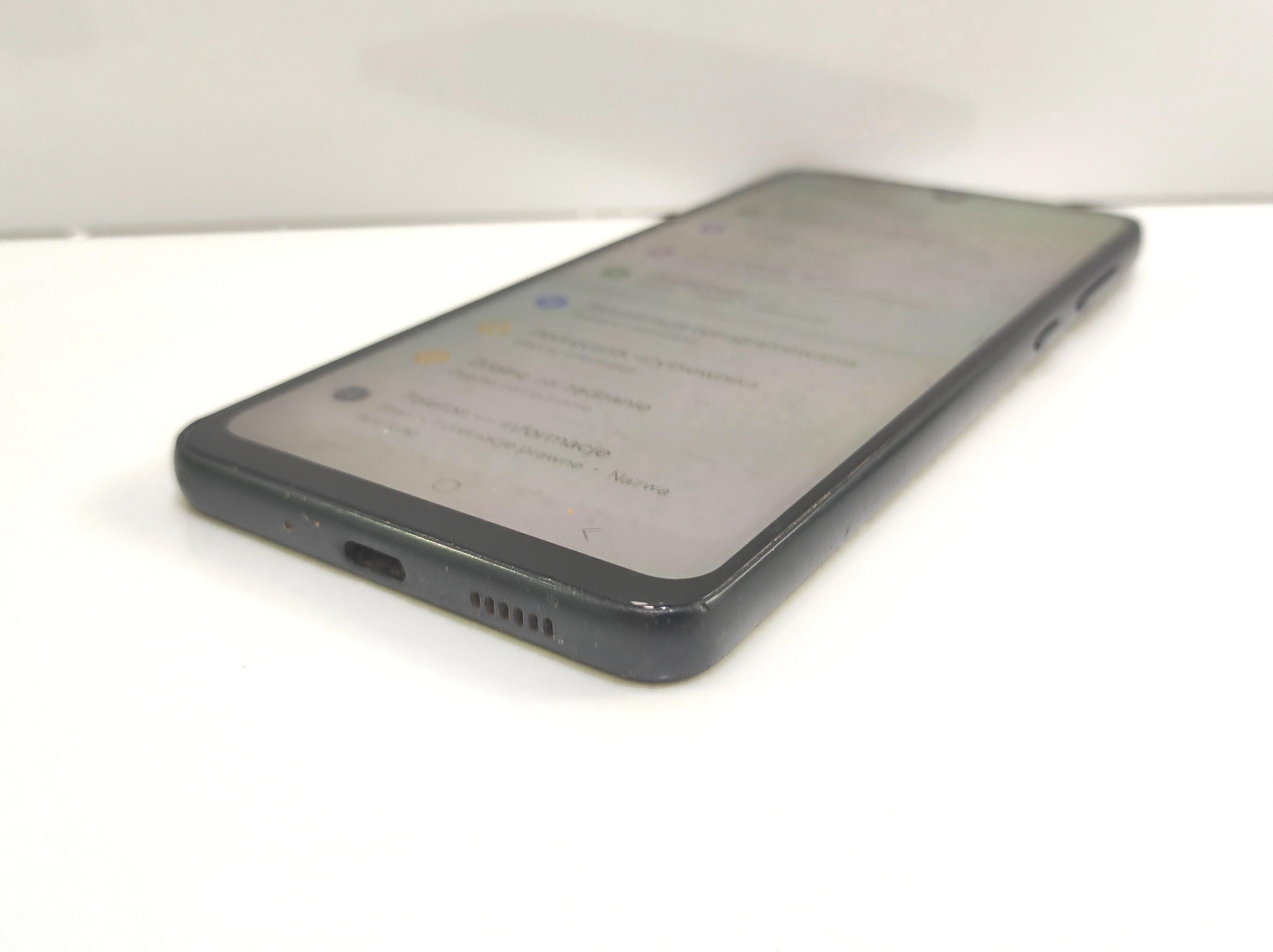 telefon-samsung-galaxy-a33-5g-6128gb-przekatna-ekranu-640