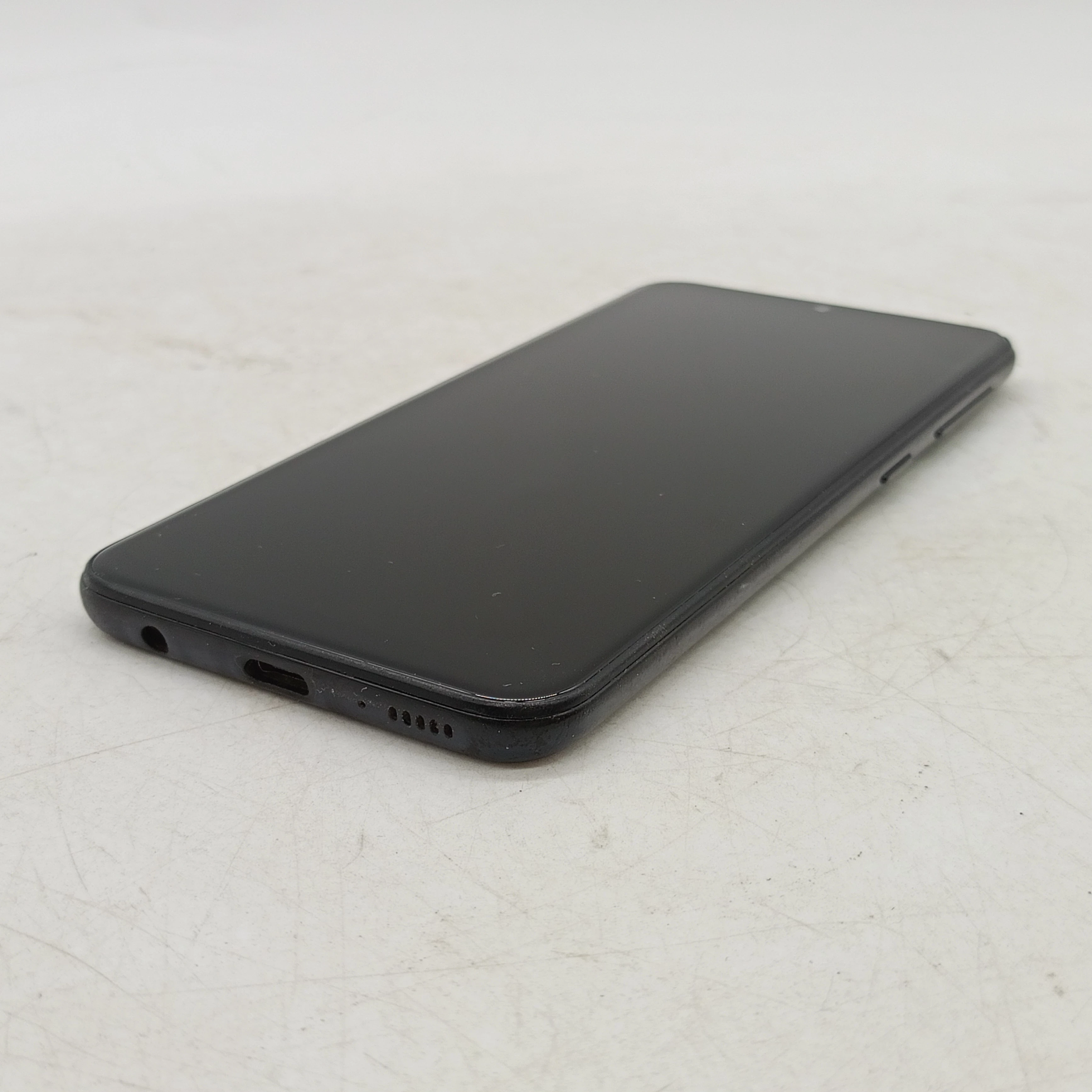 telefon-samsung-galaxy-a20e-332gb-kod-producenta-sm-a202fzkdxeo