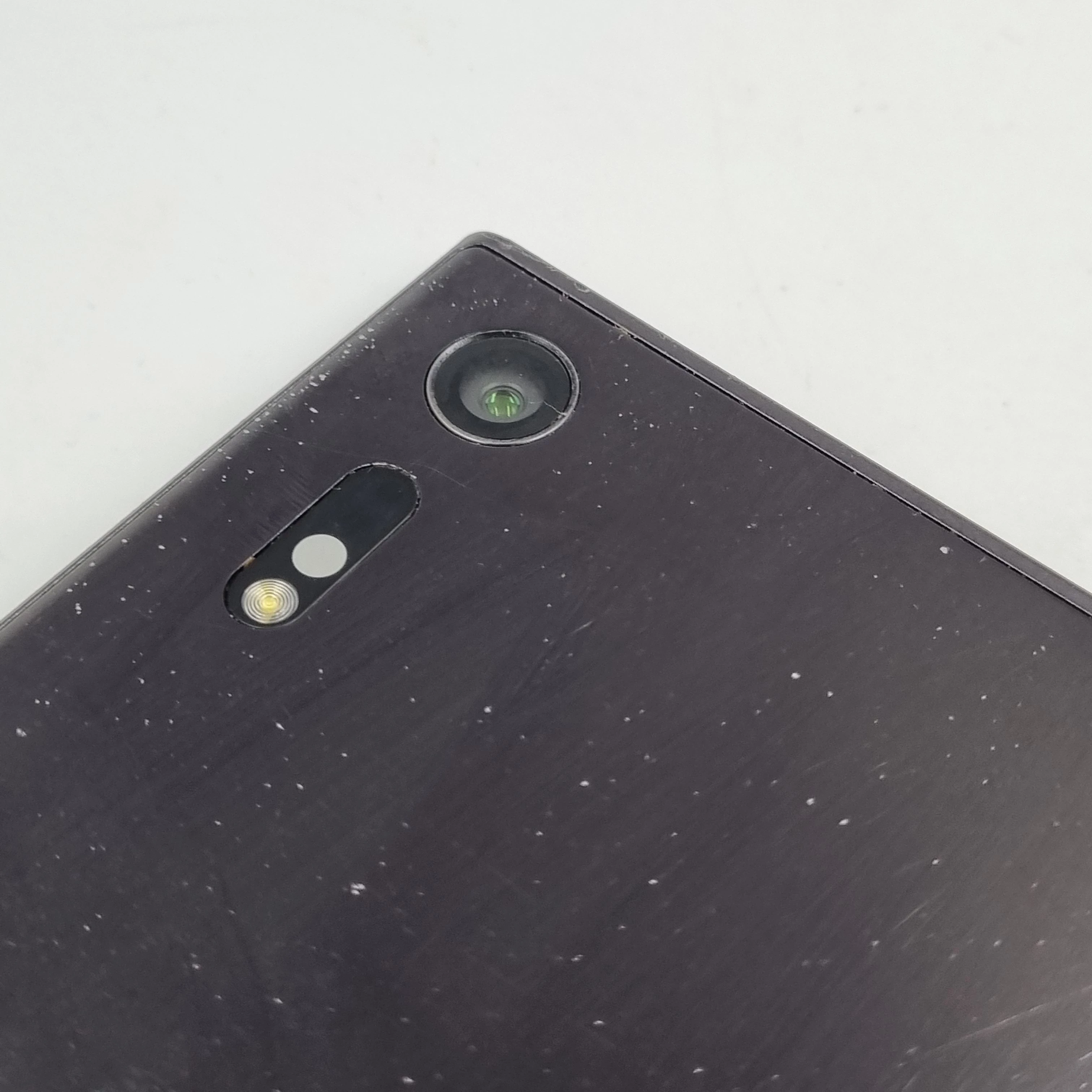 telefon-sony-xperia-xz-3gb-ram32gb-stan-11323-2