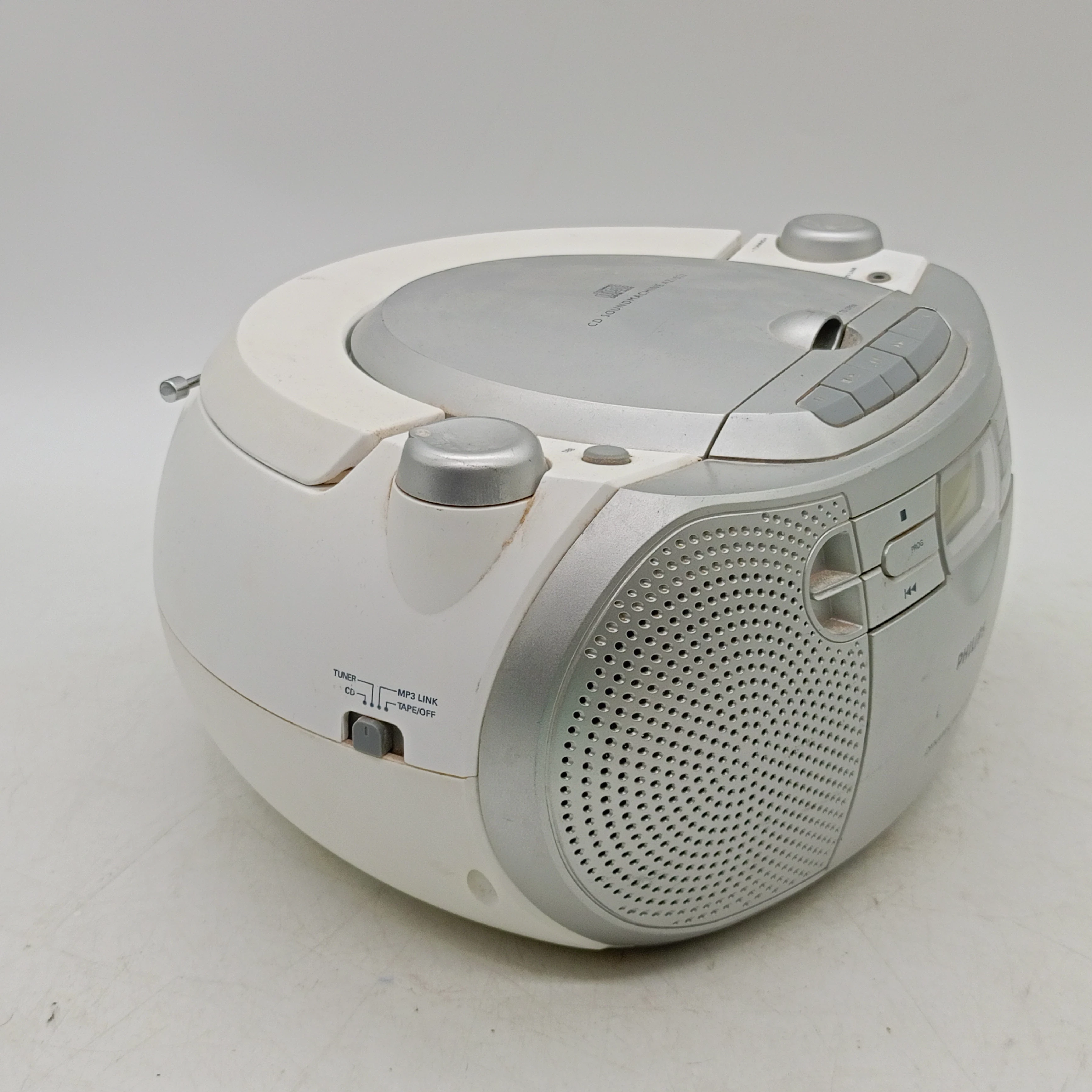 radio-philips-az-127-stan-11323-2