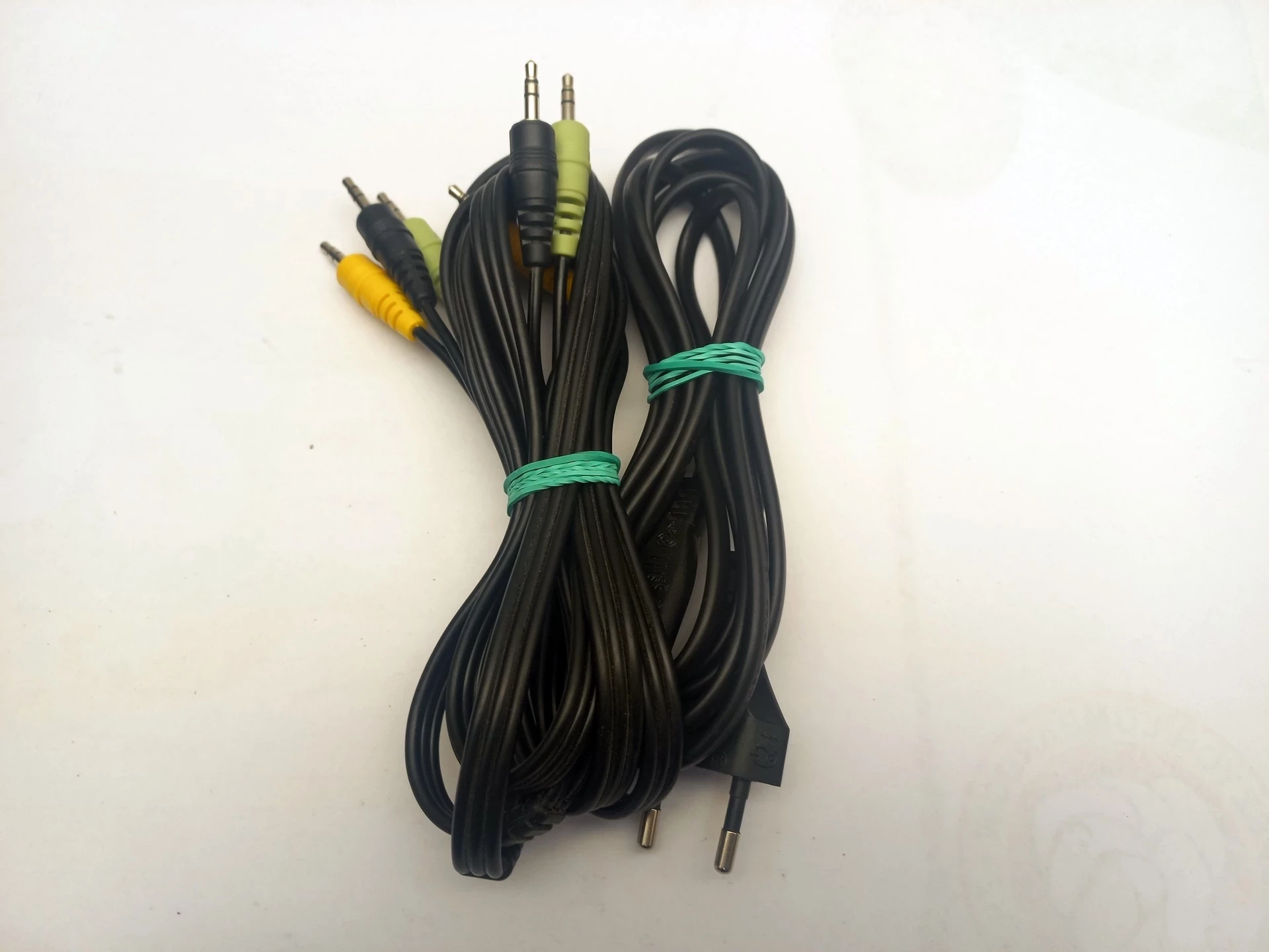 glosniki-komputerowe-51-logitech-x540-marka-248811-1142682