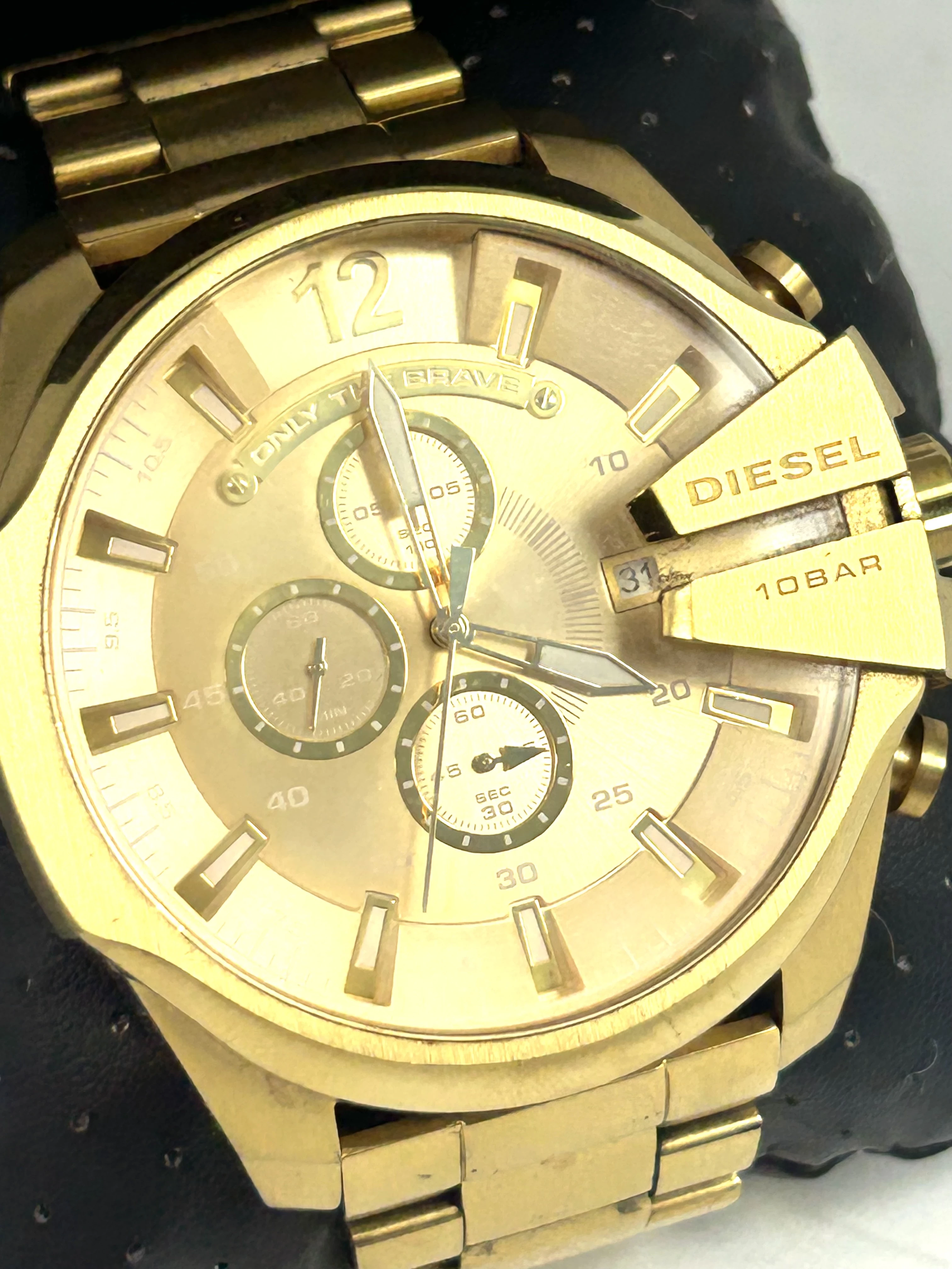 zegarek-meski-diesel-dz4360-mega-chief-stan-11323-2