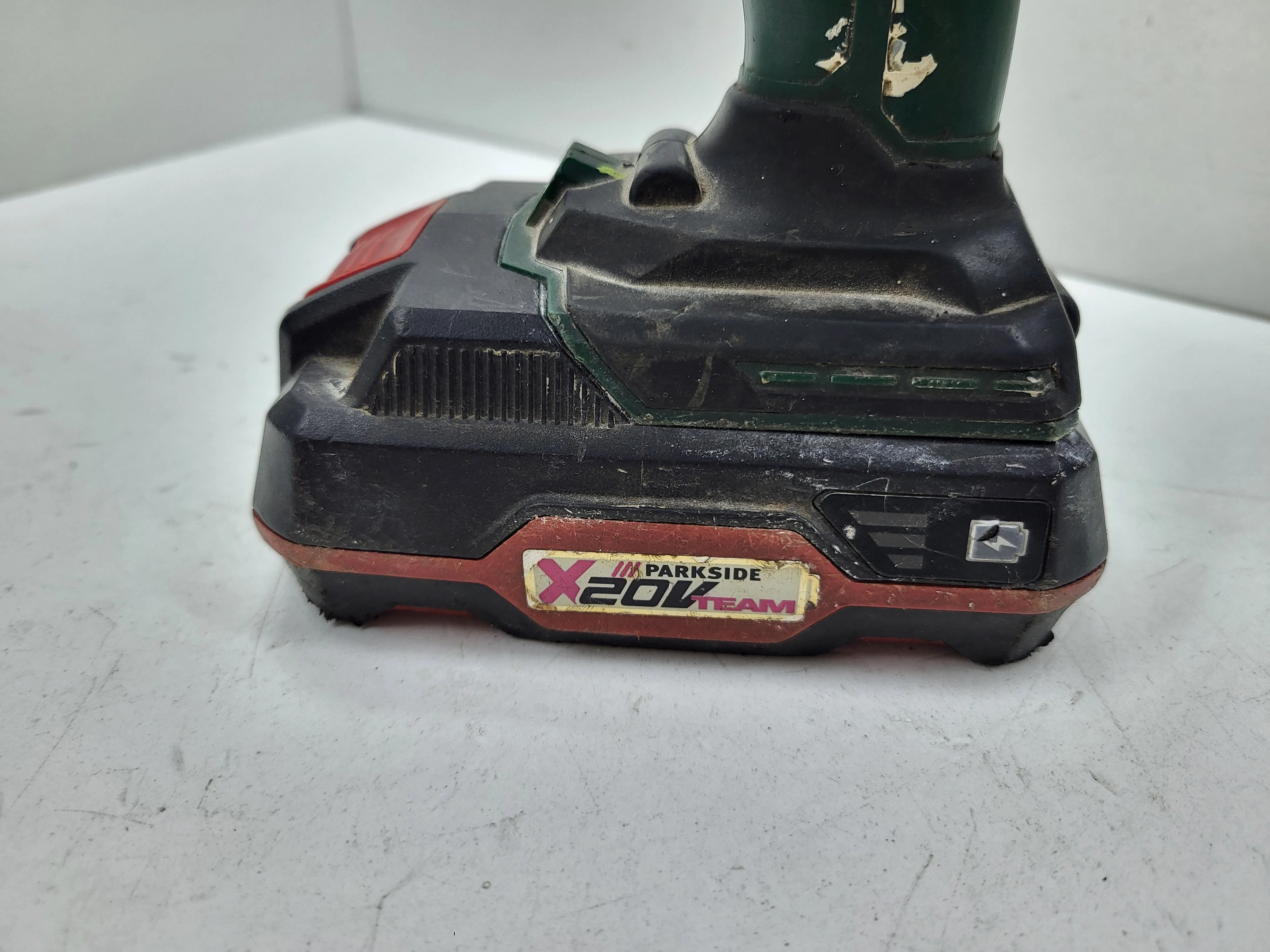 wkretarka-parkside-zniszczona-ean-gtin-4019641061130