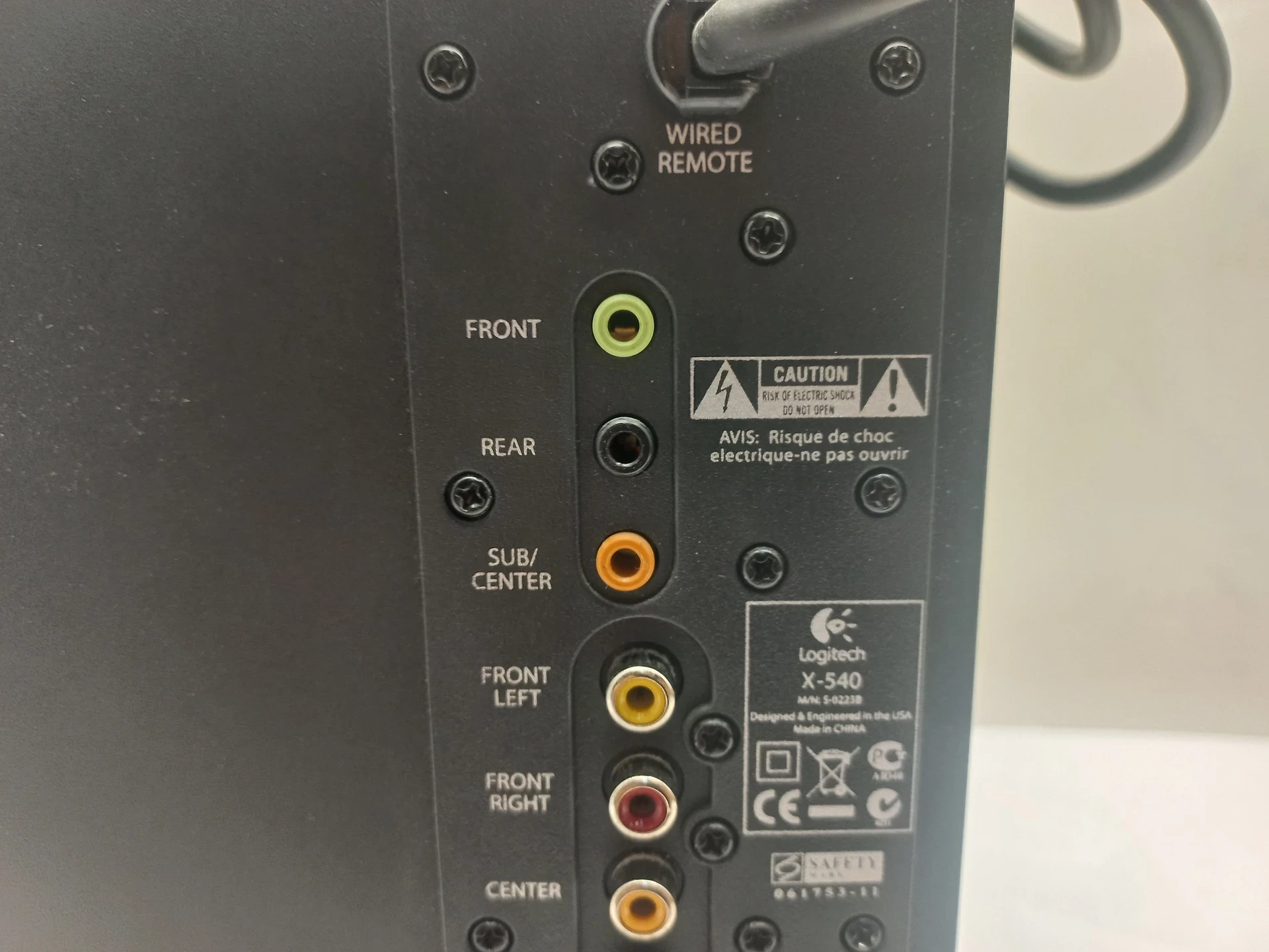 glosniki-komputerowe-51-logitech-x540-zlacza-232605-8