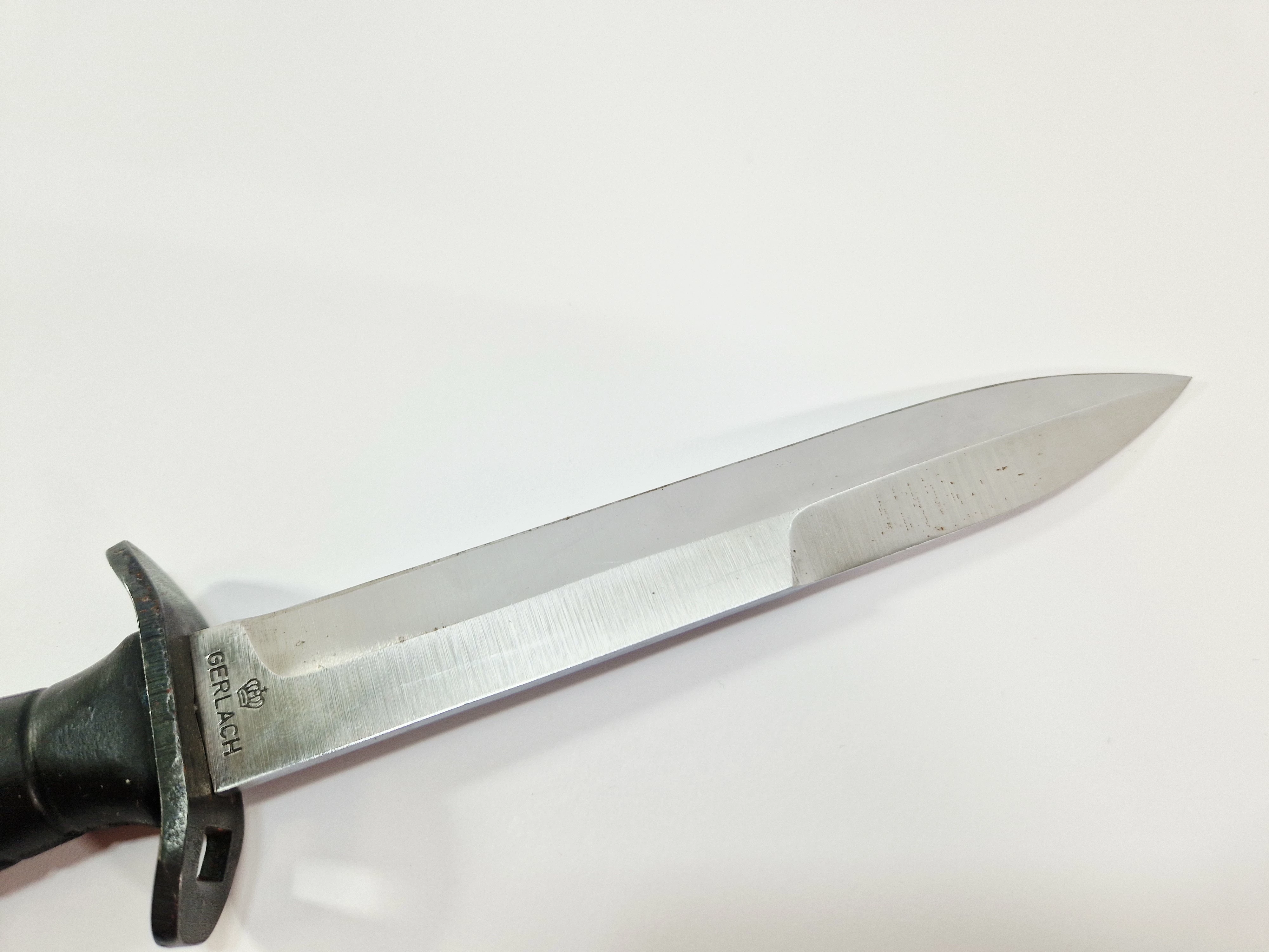 noz-wojskowy-taktyczny-gerlach-z-pokrowcem-model-ciekawy