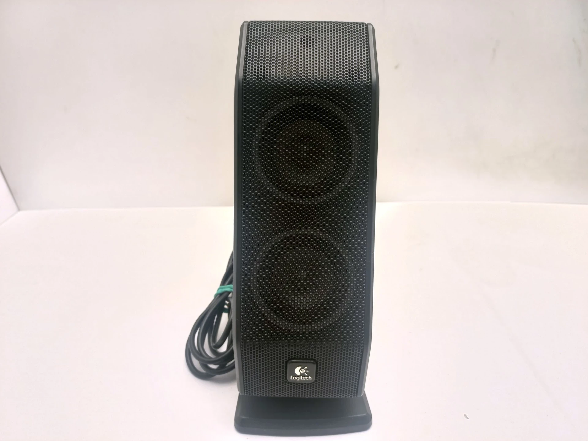 glosniki-komputerowe-51-logitech-x540-rodzaj-zestawu-18163-4