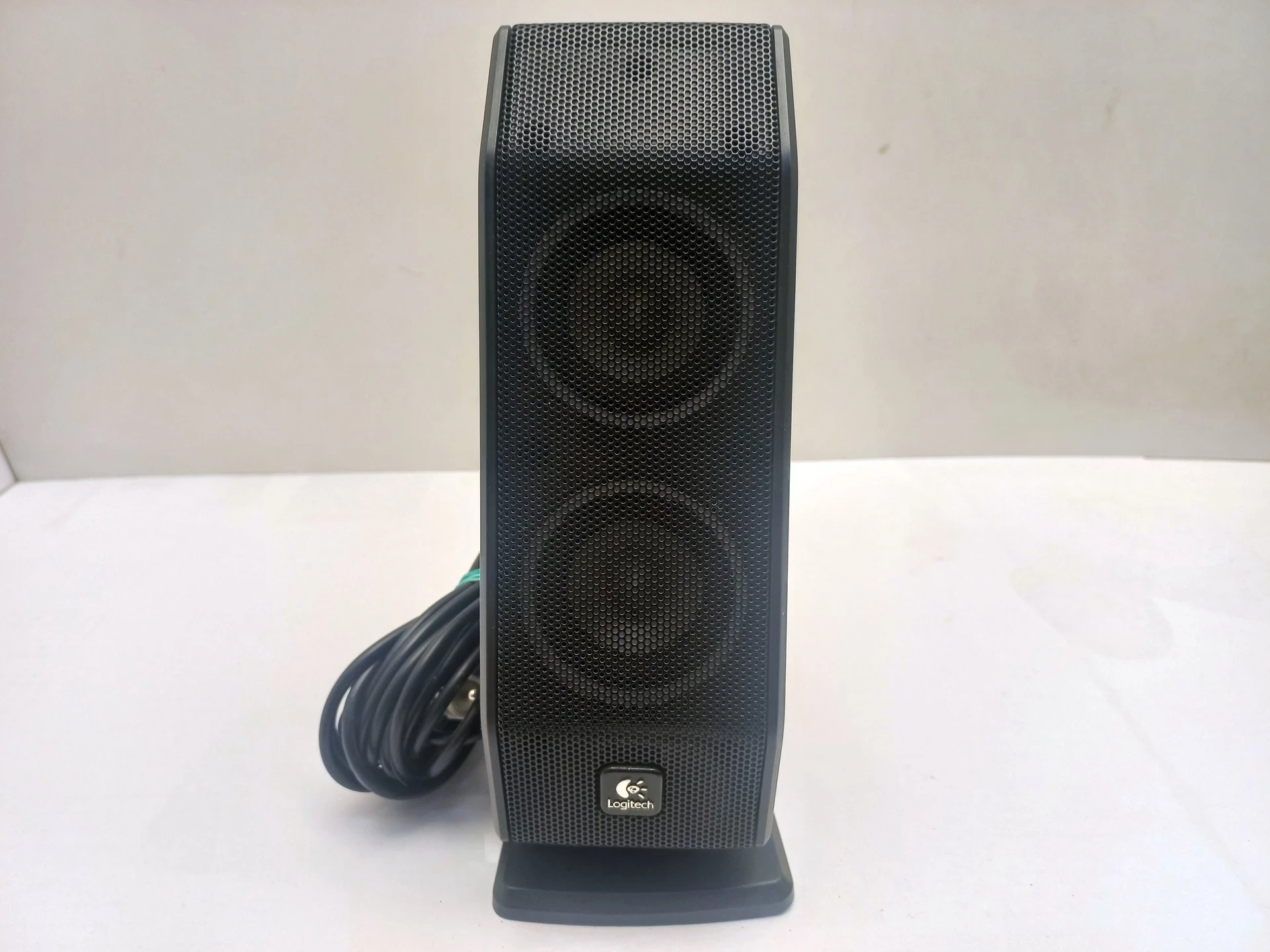 glosniki-komputerowe-51-logitech-x540-stan-11323-2