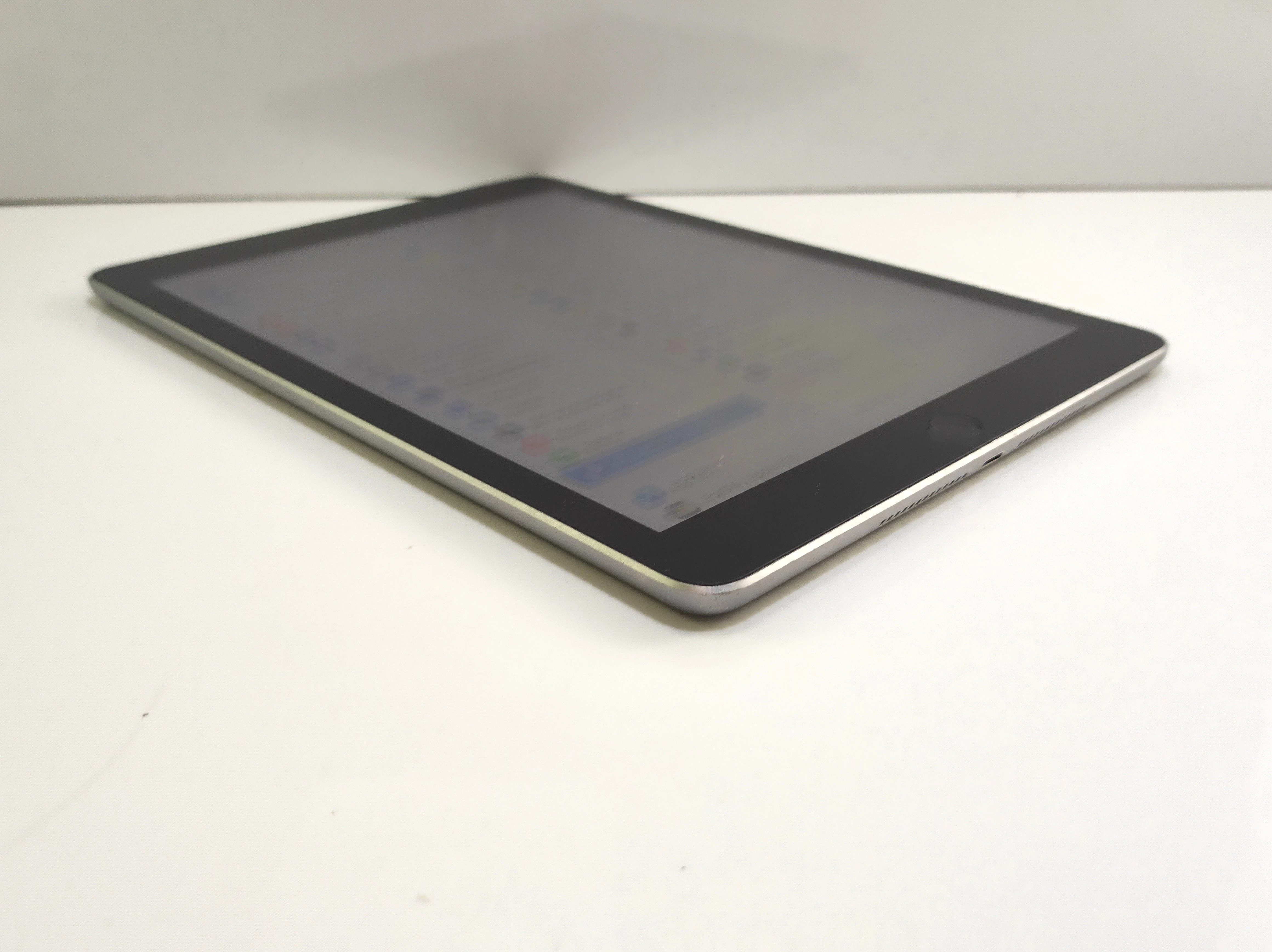 tablet-ipad-5-gen-mp262kna-128-gb-stan-11323-2
