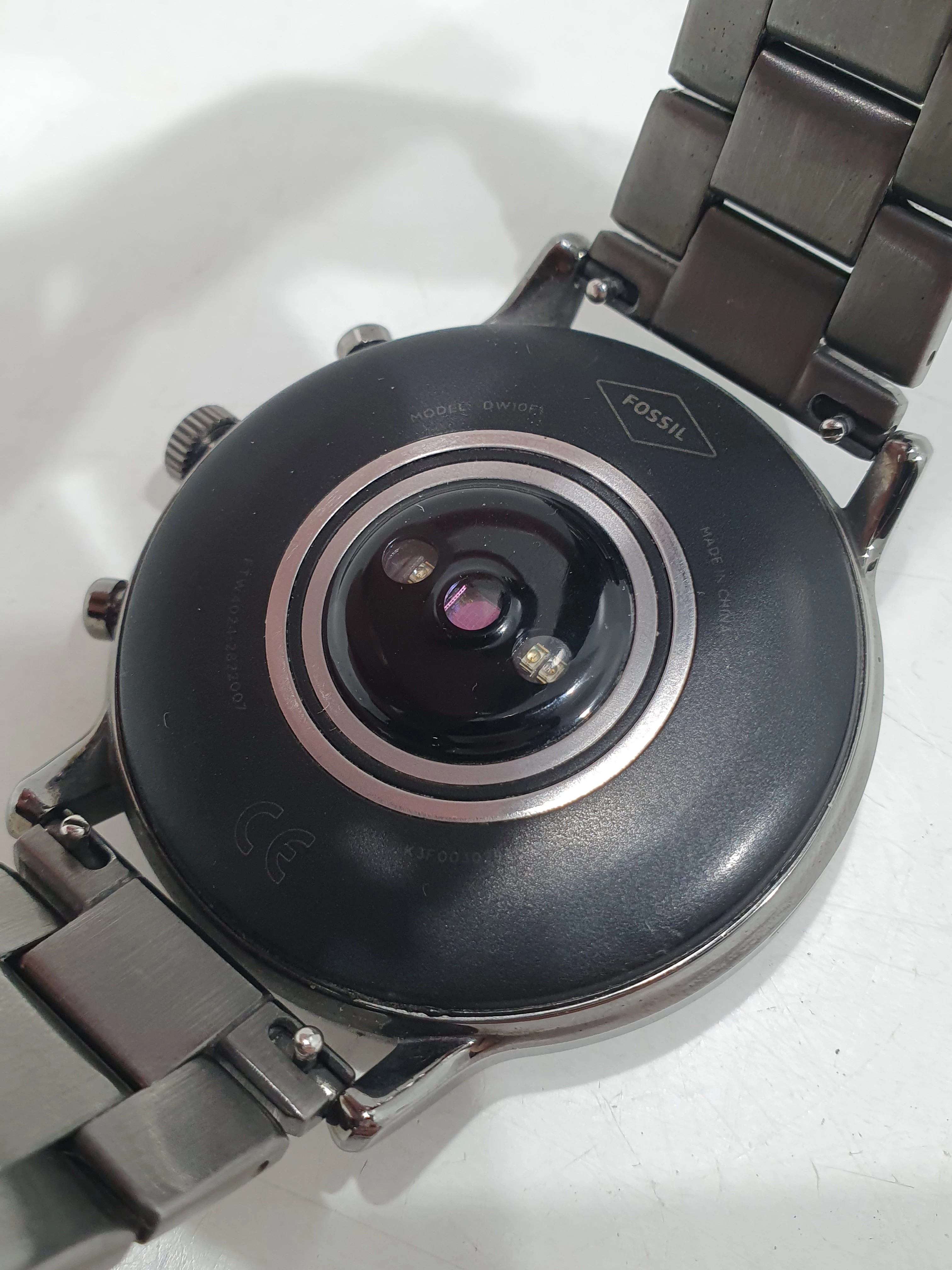 01815-zegarek-smartwatch-fossil-gen-5-carlyle-ftw4024-material-koperty-212886-258010