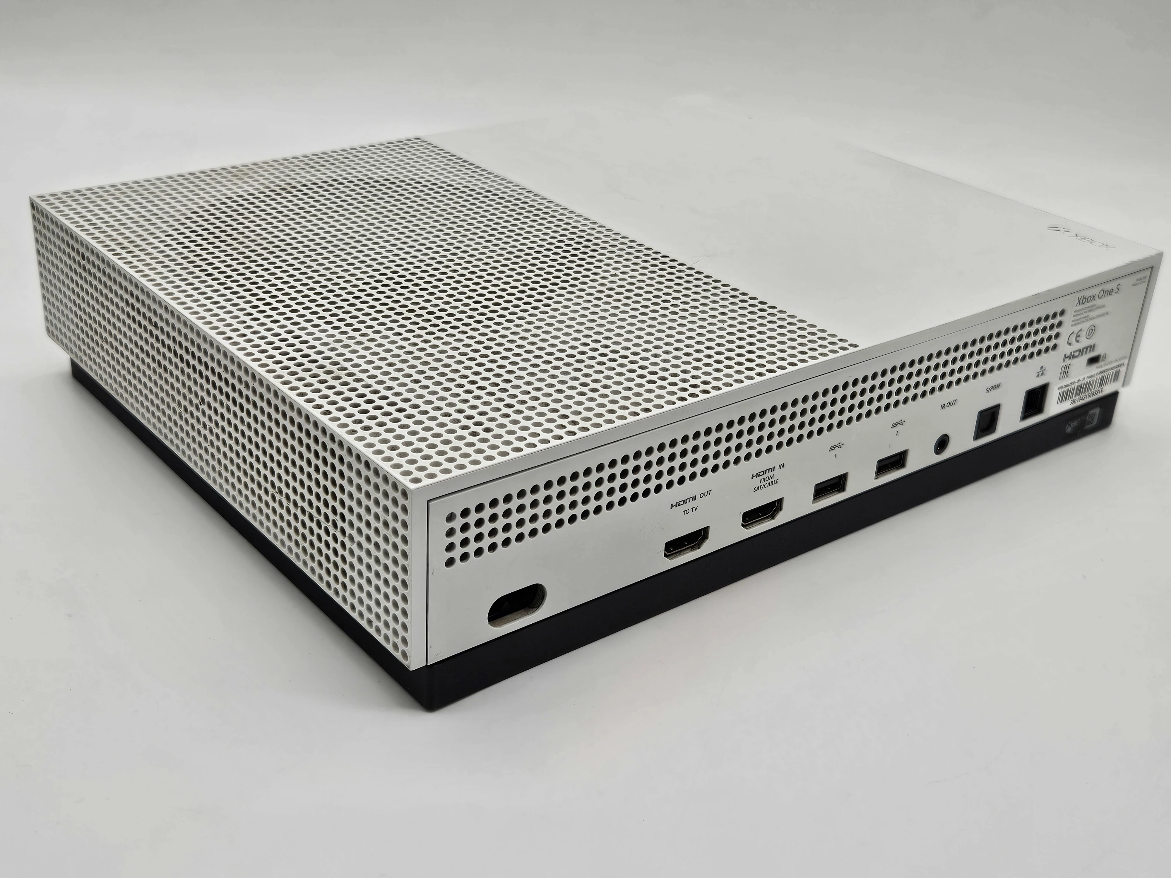 konsola-xbox-ons-s-1tb-z-padem-liczba-kontrolerow-w-zestawie-205994-225550