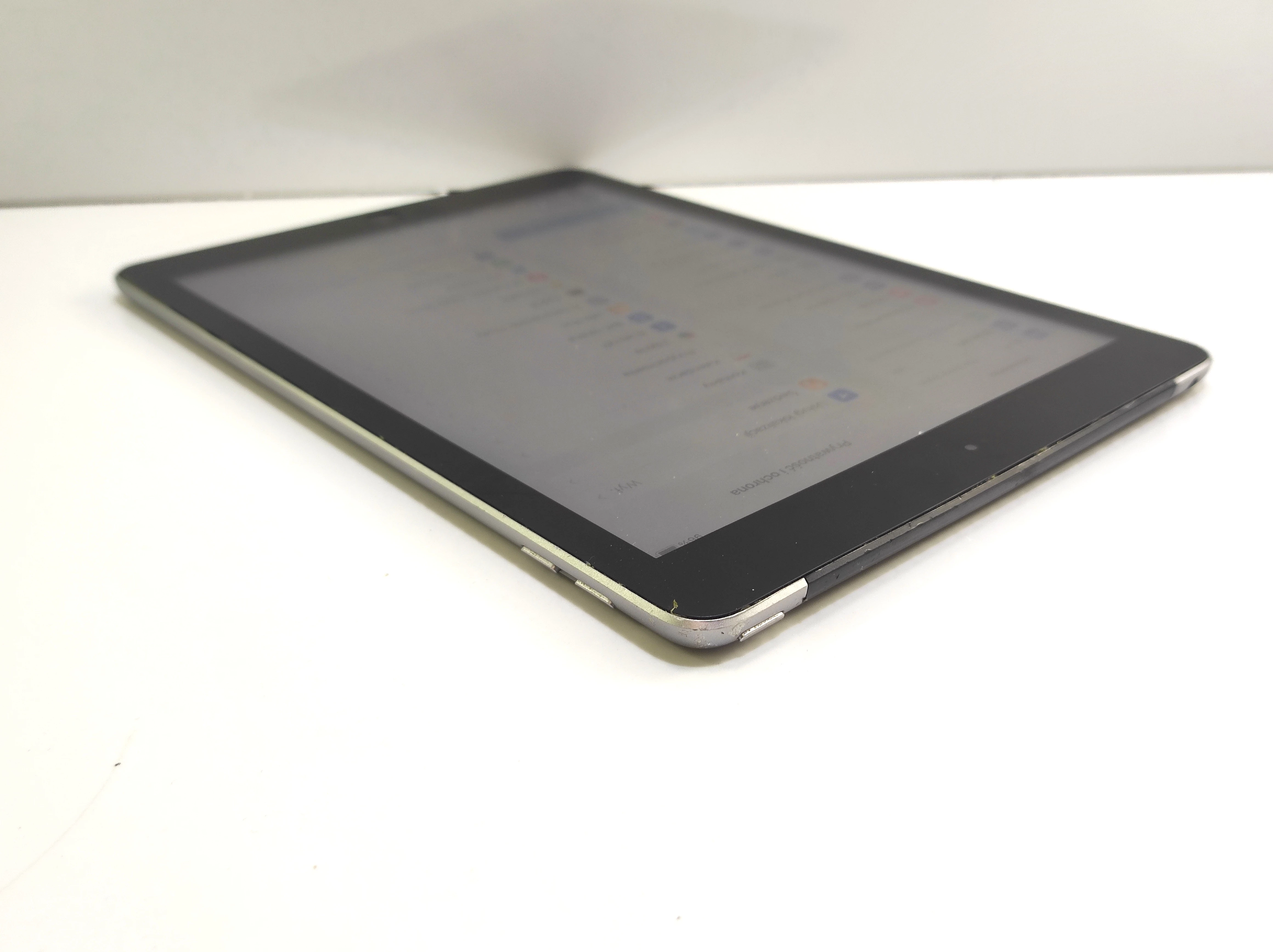 tablet-ipad-5-gen-mp262kna-128-gb-komunikacja-219-2