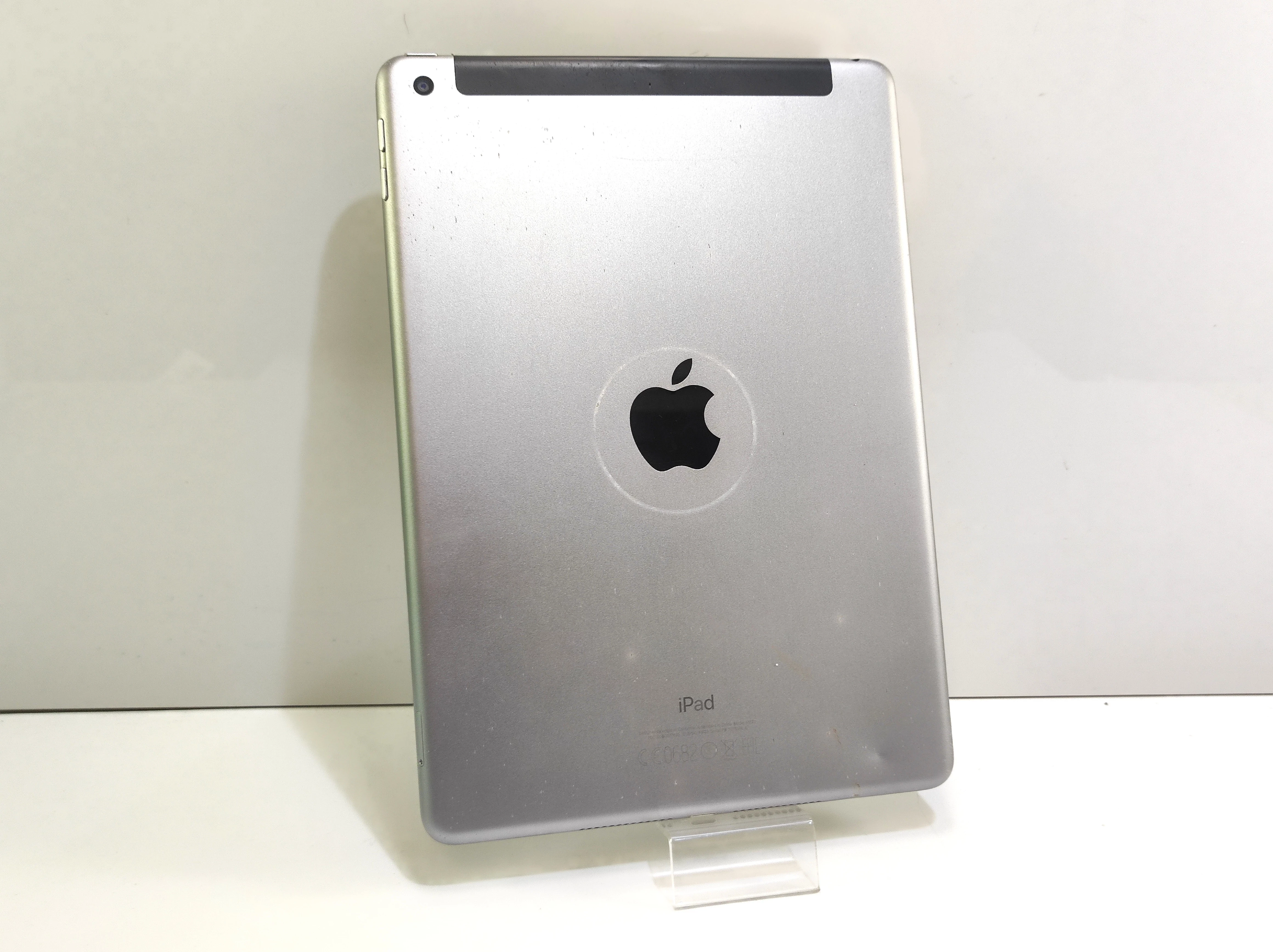 tablet-ipad-5-gen-mp262kna-128-gb-ean-gtin-698769467242