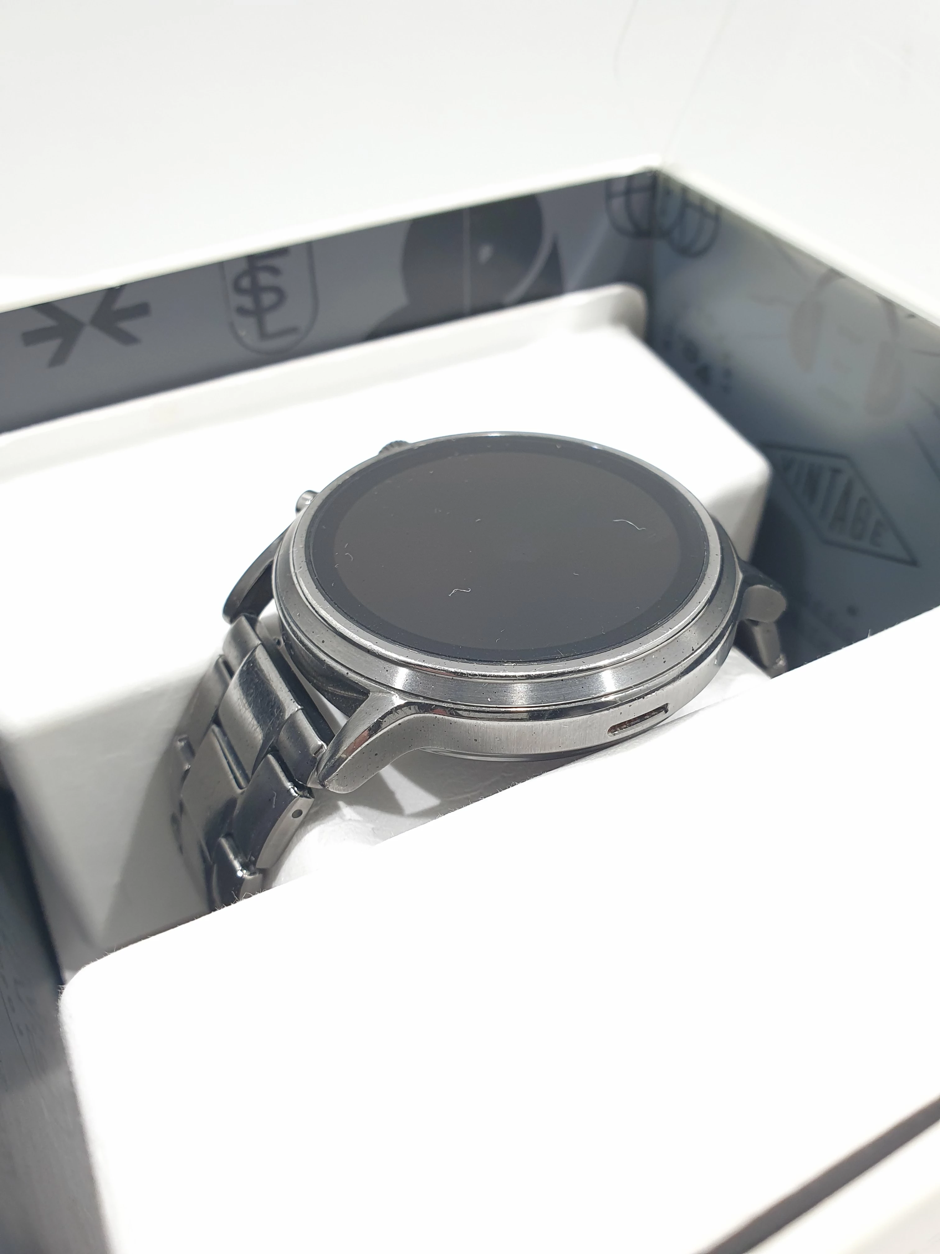 01815-zegarek-smartwatch-fossil-gen-5-carlyle-ftw4024-stan-11323-2