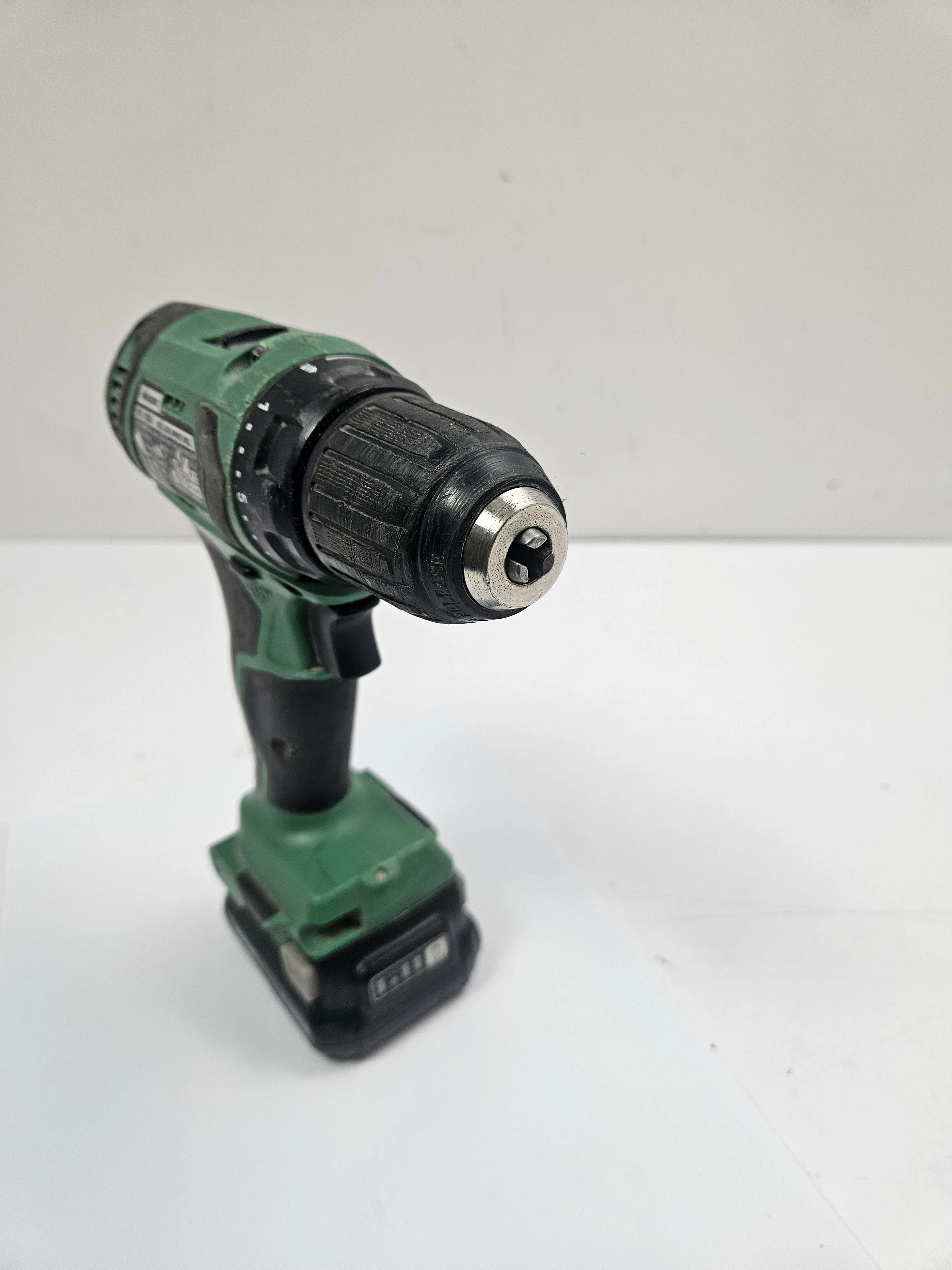 wkretarka-hikoki-ds12dabateria-pojemnosc-akumulatora-250