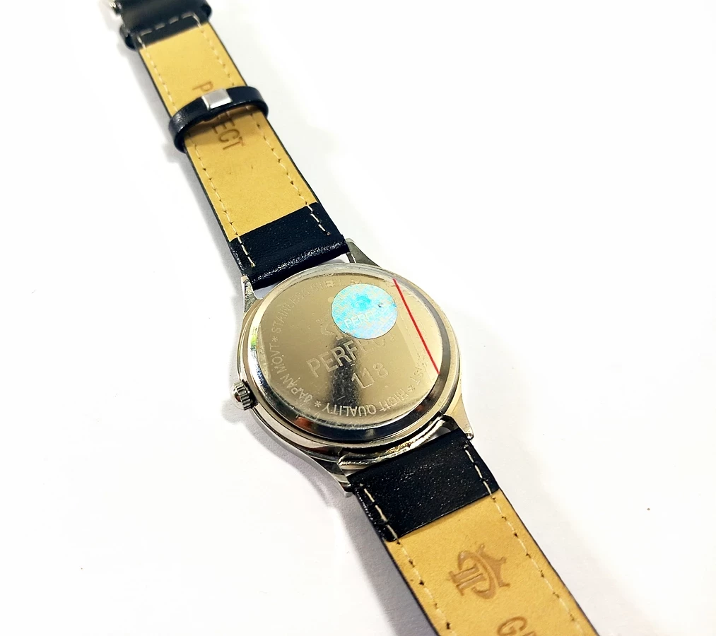 zegarek-perfect-118-na-czarnym-pasku-stan-11323-253806