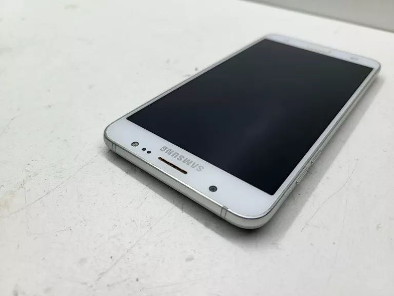telefon-samsung-galaxy-j7-2016-stan-11323-2