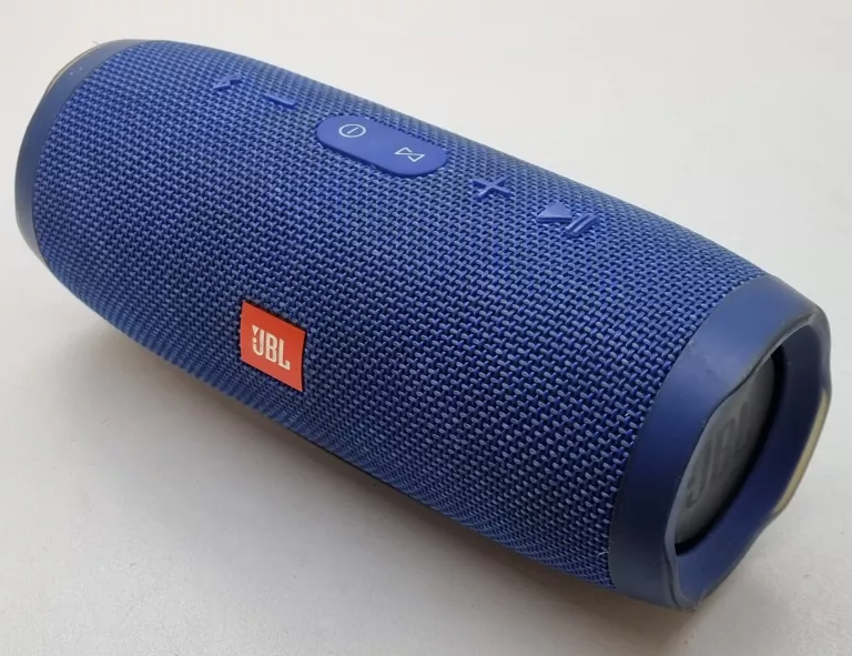 glosnik-bluetooth-jbl-charge-3-stan-11323-2