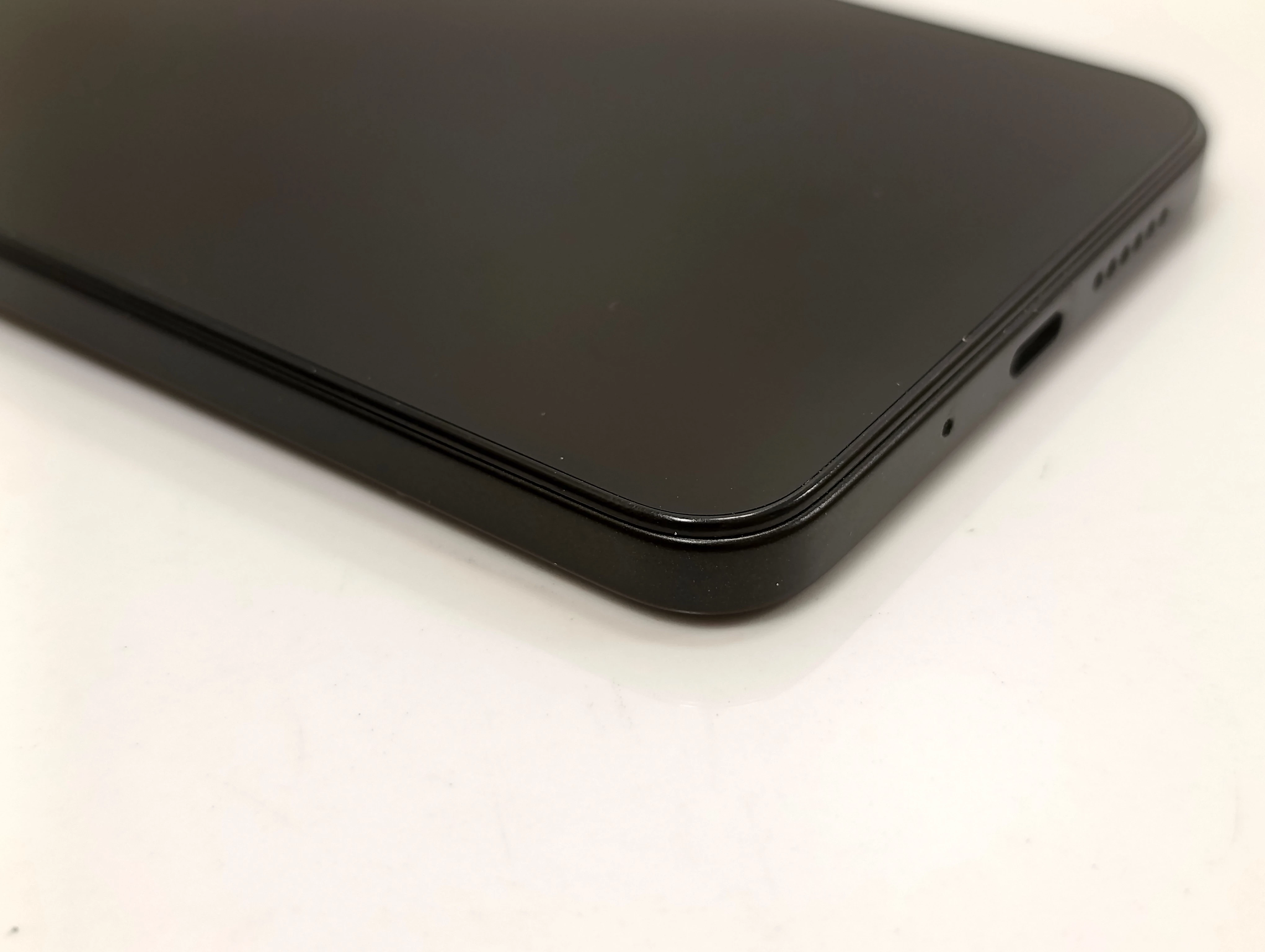 telefon-xiaomi-redmi-15-6128gb-stan-11323-2