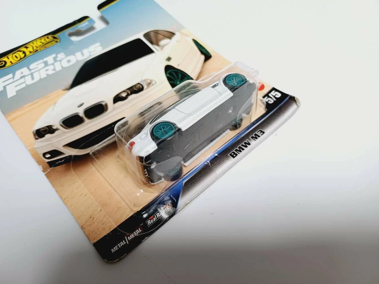 autko-hot-wheels-premium-fastfurious-hnw46-bmw-m3-ean-gtin-194735253456