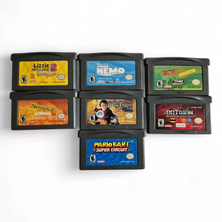 konsola-nintendo-game-boy-advance-sp-gry-uchwyt-ladowarka-etui-dolaczone-gry-fifa-08