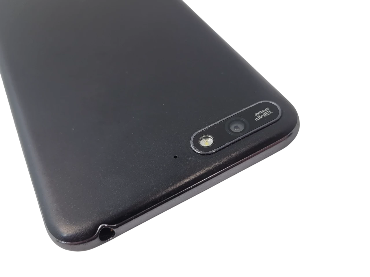 telefon-huawei-y6-2018-216gb-57-czarny-przekatna-ekranu-570