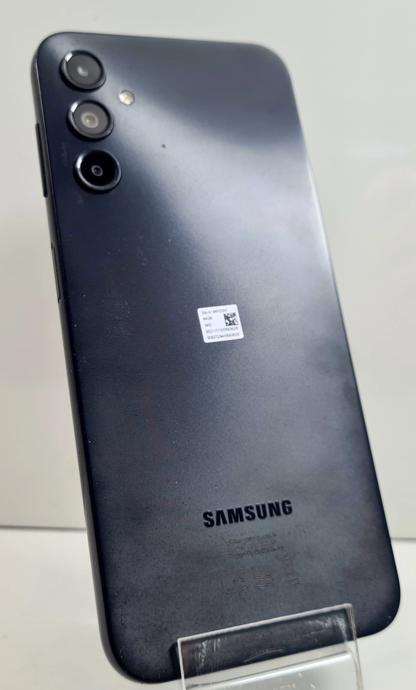 telefon-samsung-a14-4gb64gb-stan-11323-2