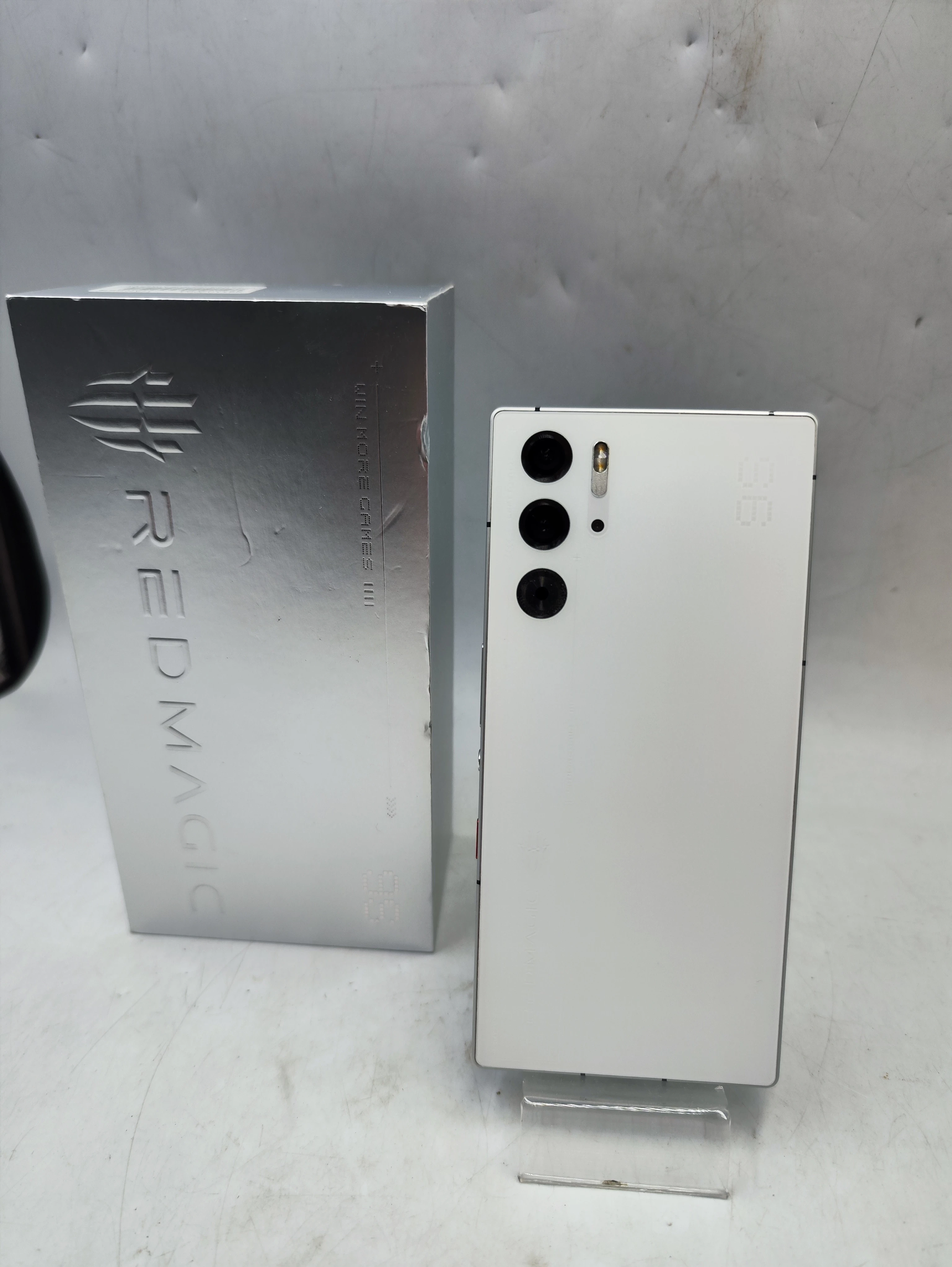 telefon-nubia-redmagic-9s-pro-5g-12256gb-wbudowana-pamiec-202869-214185