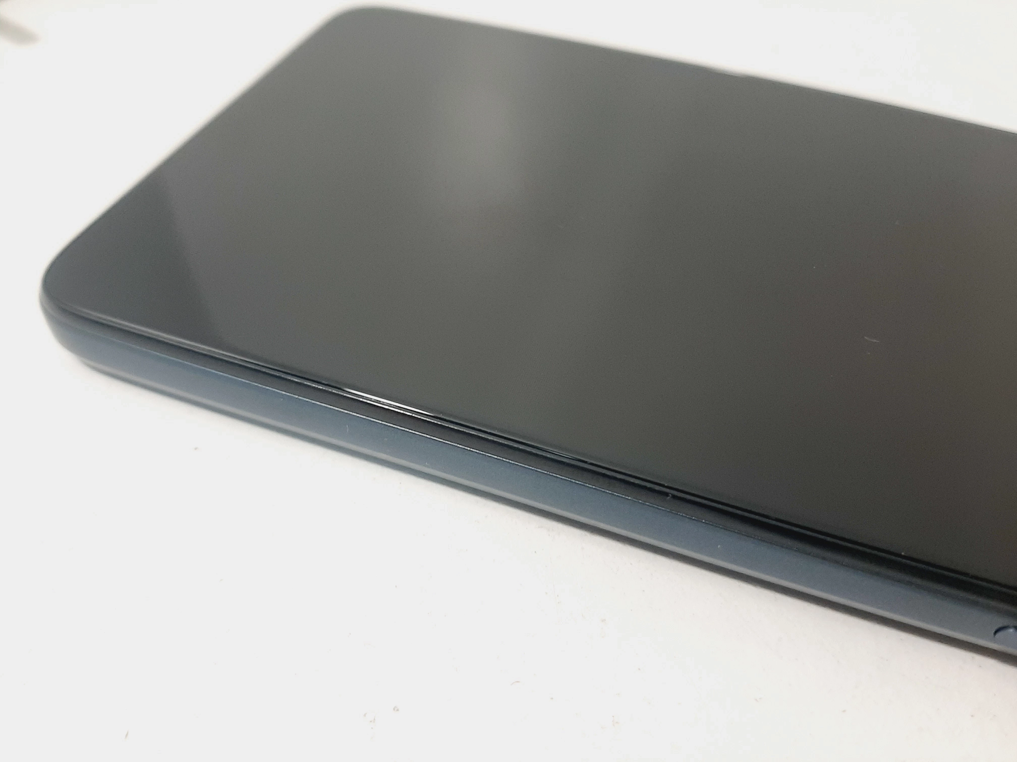 telefon-motorola-moto-e32s-pojemnosc-akumulatora-5000