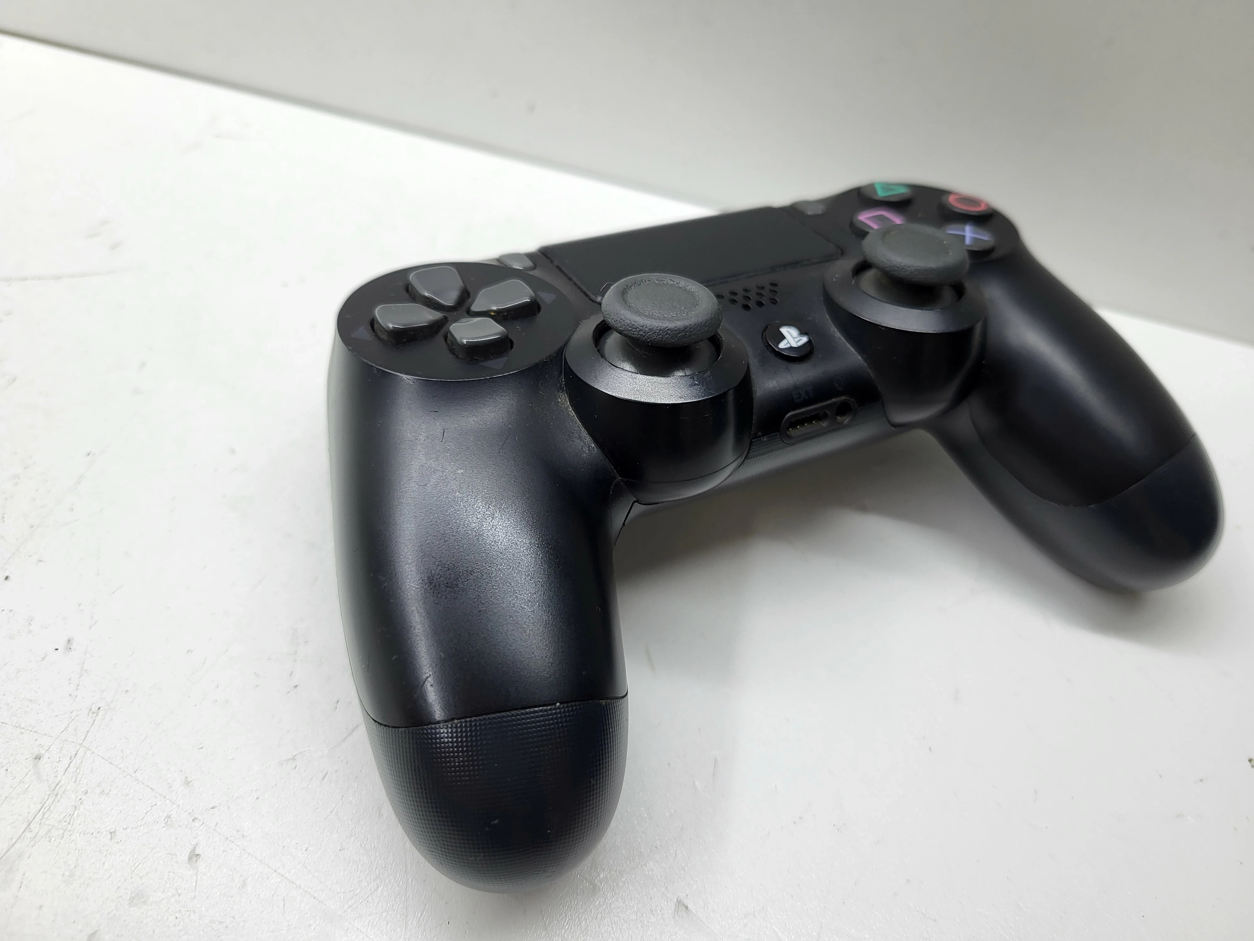 pad-do-ps4-czarny-sposob-podlaczenia-210654-2