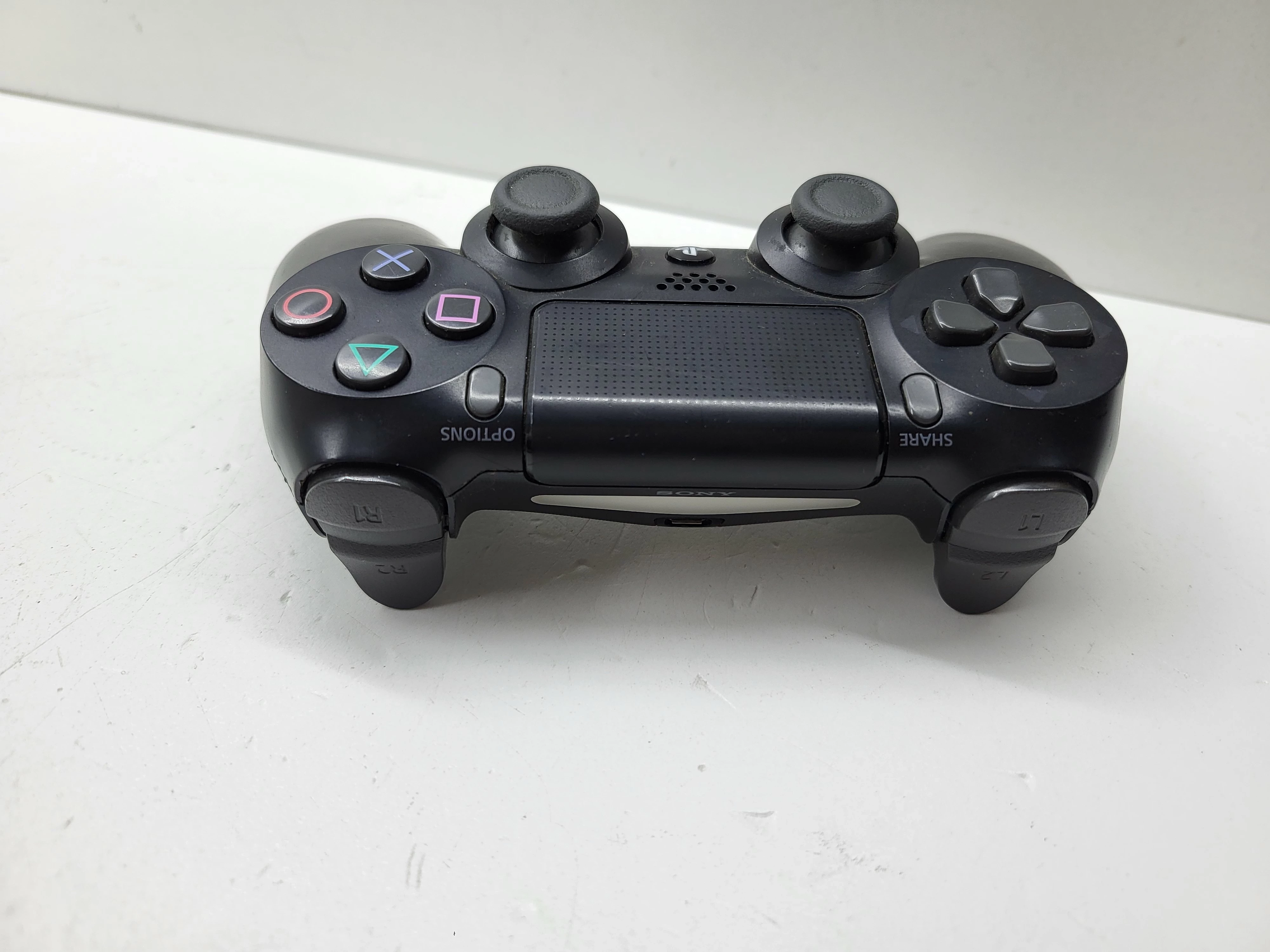 pad-do-ps4-czarny-ean-gtin-5901484364365