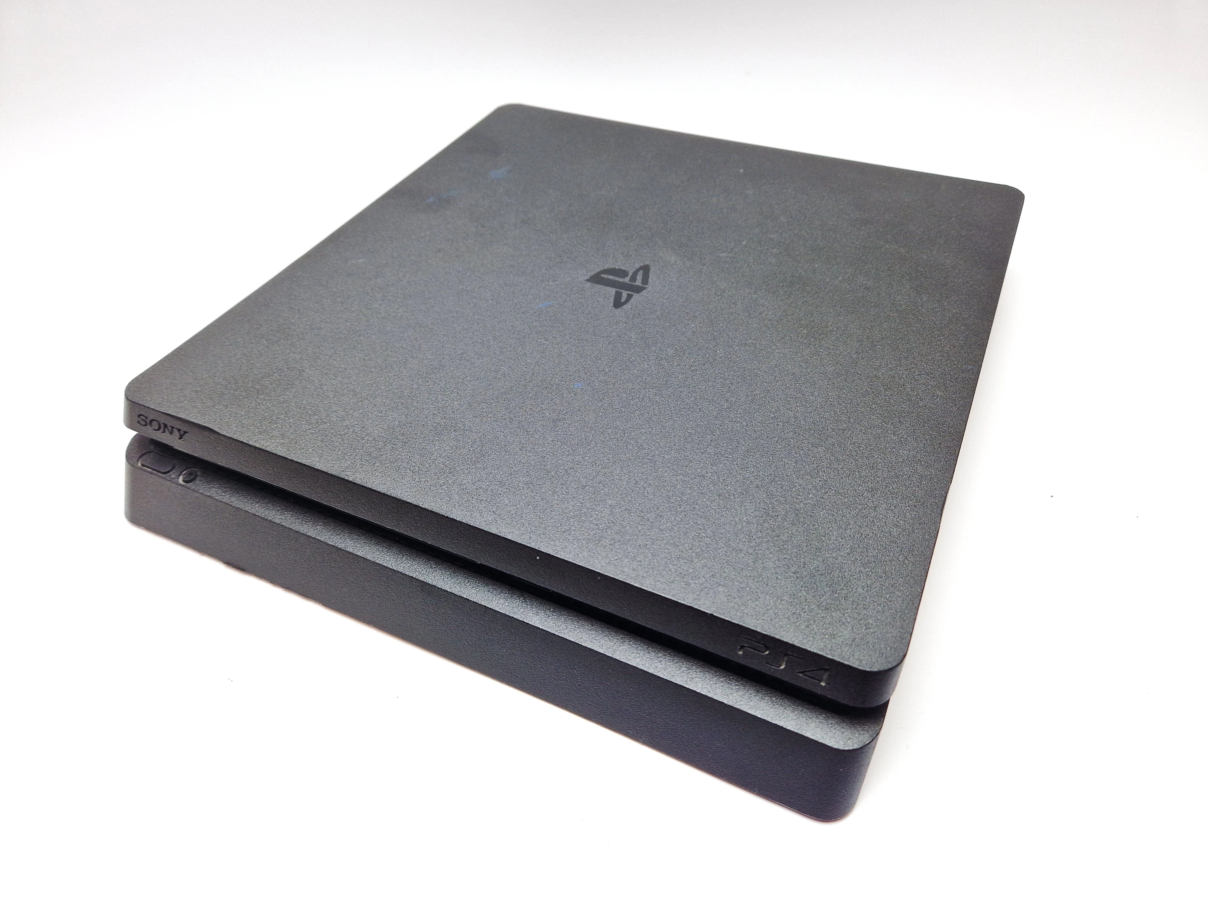 konsola-ps4-slim-500gb-pad-ean-gtin-711719407577