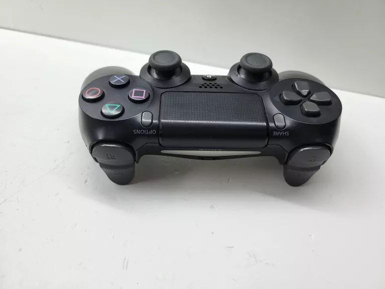 pad-do-ps4-czarny-ean-gtin-5901484364365