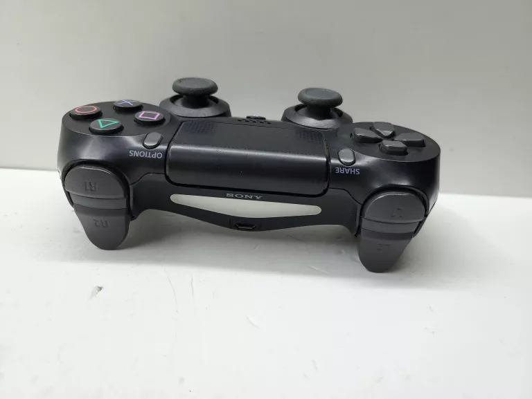 pad-do-ps4-czarny-kod-producenta-9950103