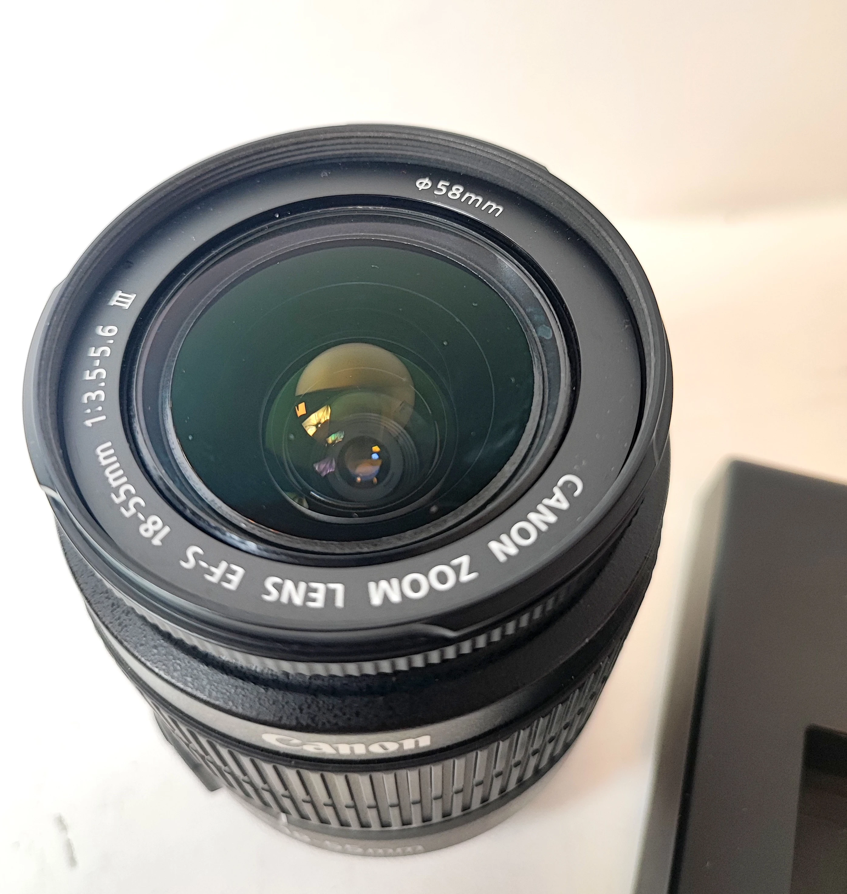 aparat-lustrzanka-canon-eos-2000d-obiektyw-ef-s-18-55mm-3-kit-lad-rozmiar-matrycy-206882-228774