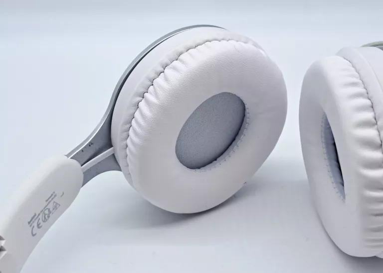 sluchawki-nauszne-roseland-stan-11323-2